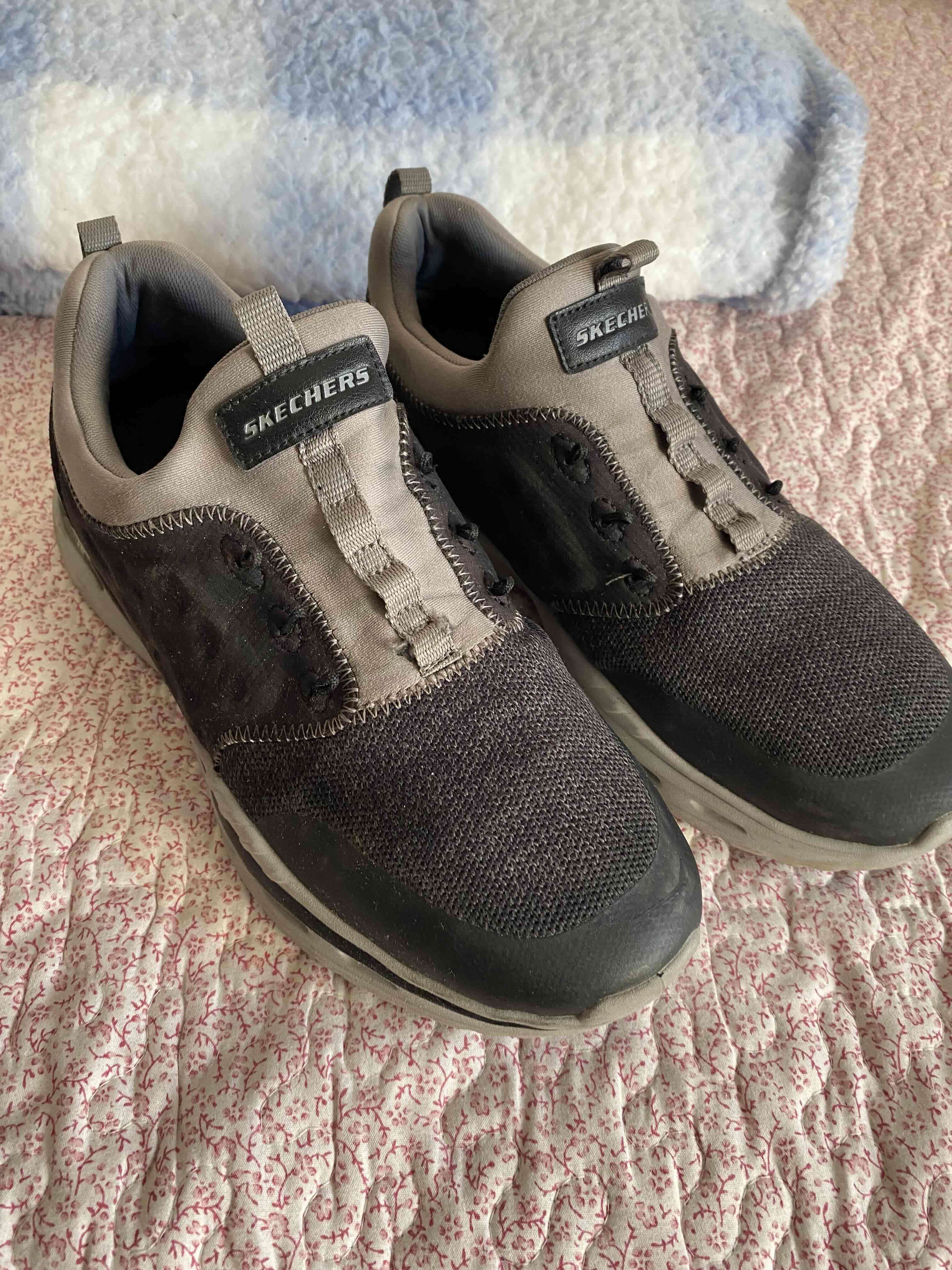 Zapatillas Skechers negras