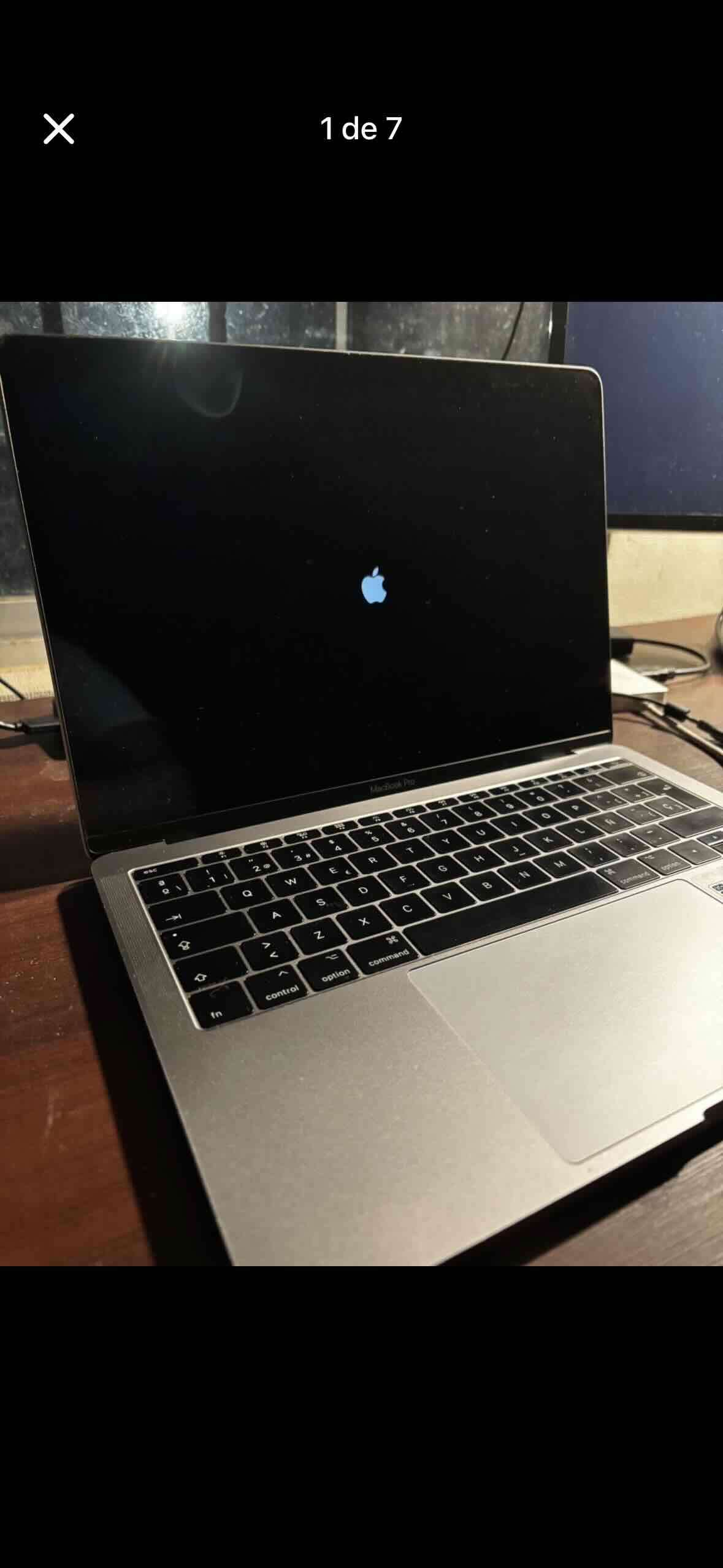 Laptop Apple MacBook Pro