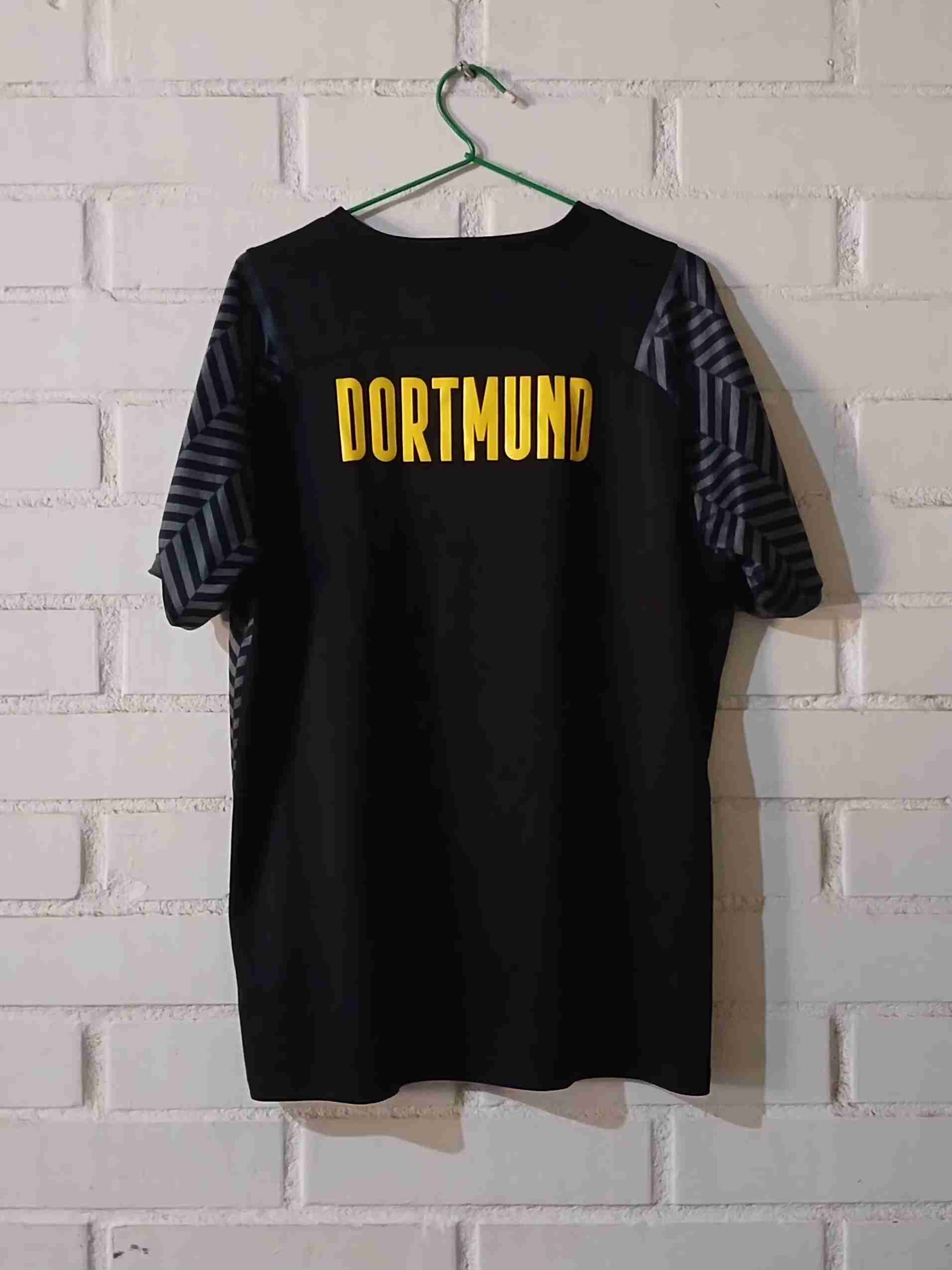 Camiseta negra BVB Puma - miniatura 2