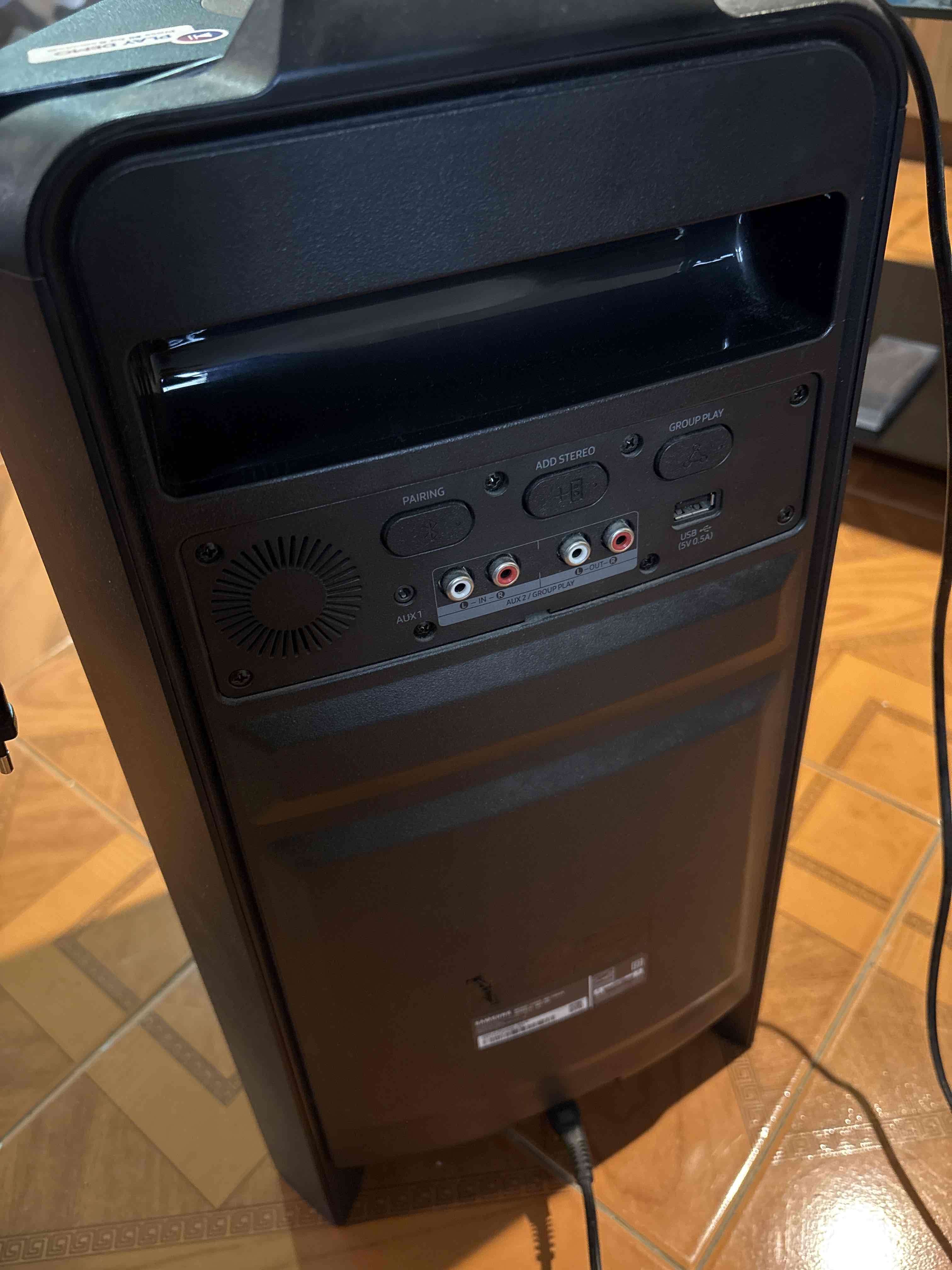 Parlante Samsung con control remoto - miniatura 3