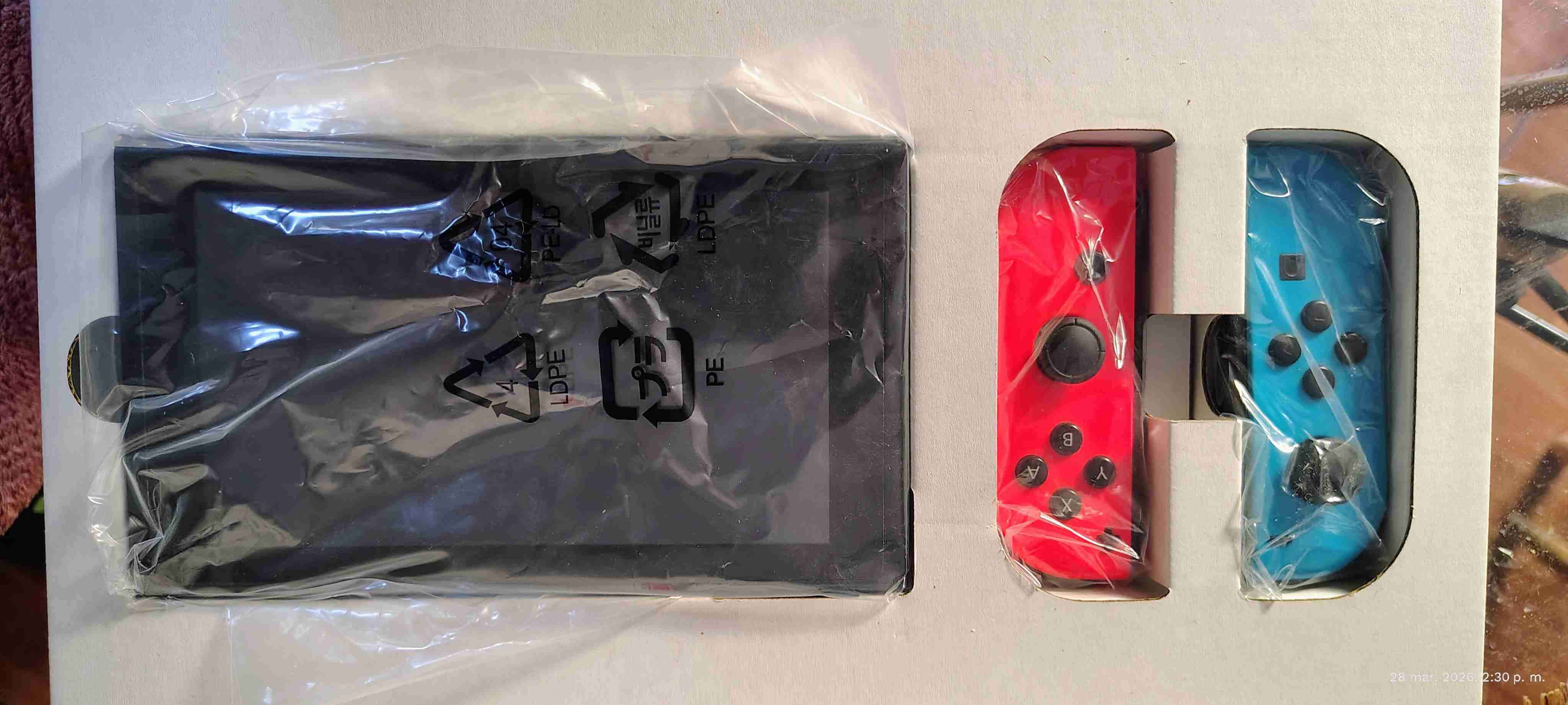 Consola Nintendo Switch con accesorios - miniatura 2