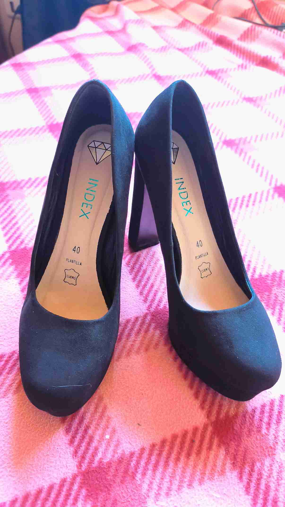 Zapatos negros de tacón alto Index - miniatura 2