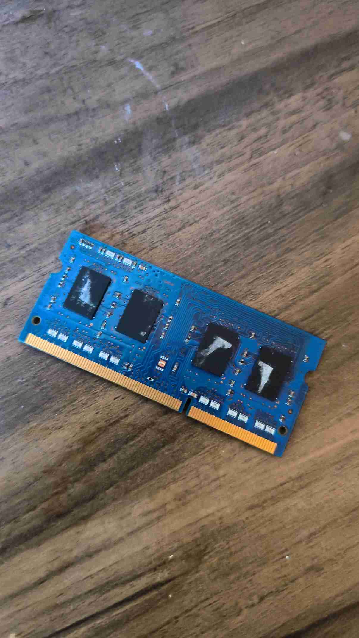 Ram 4GB DDR4 de notebook