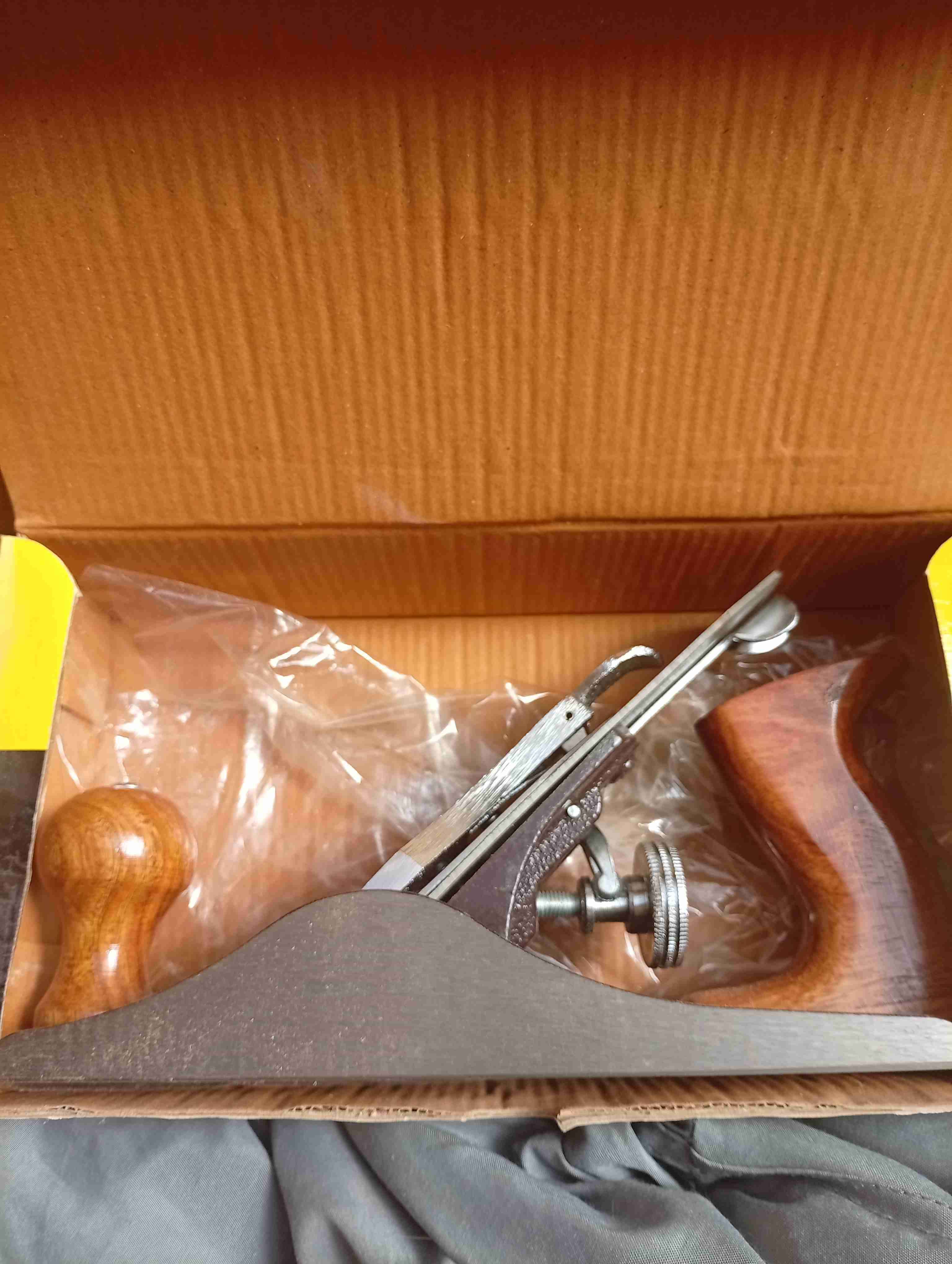 Cepillo carpintero Manual Stanley - miniatura 2