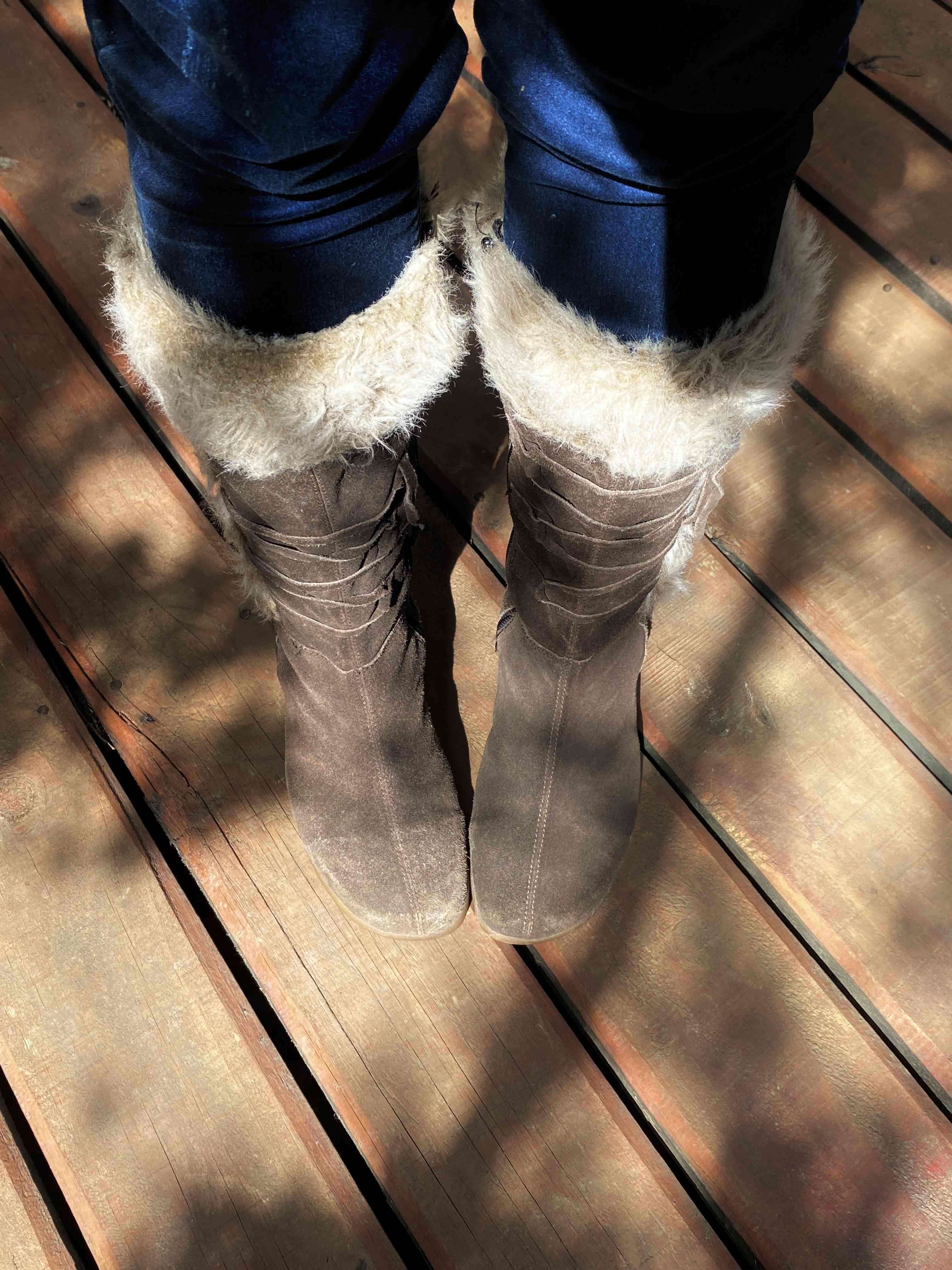 Botas de invierno café con peluche - miniatura 4