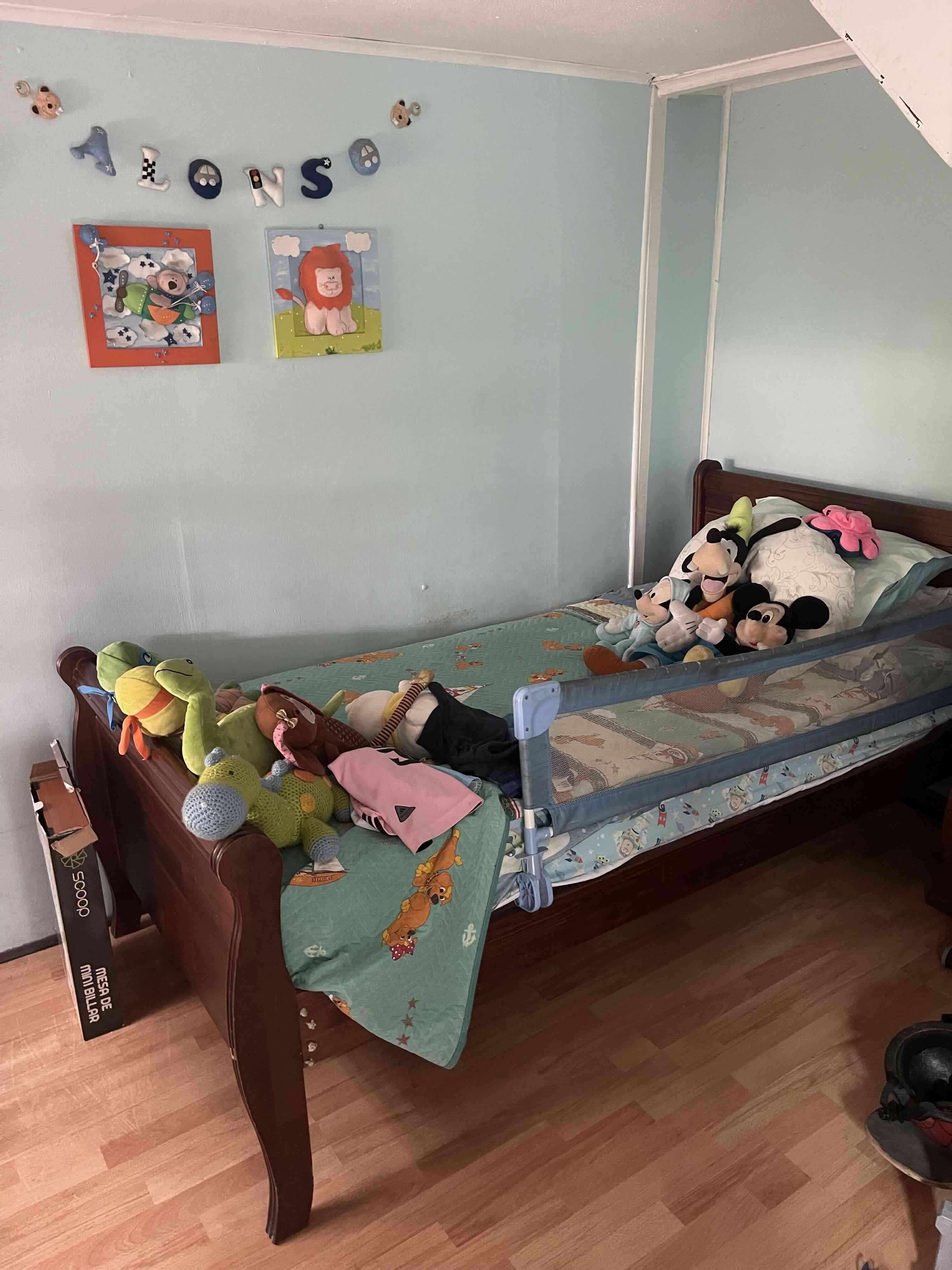 Cama 1 plaza 1/2 más velador - miniatura 2