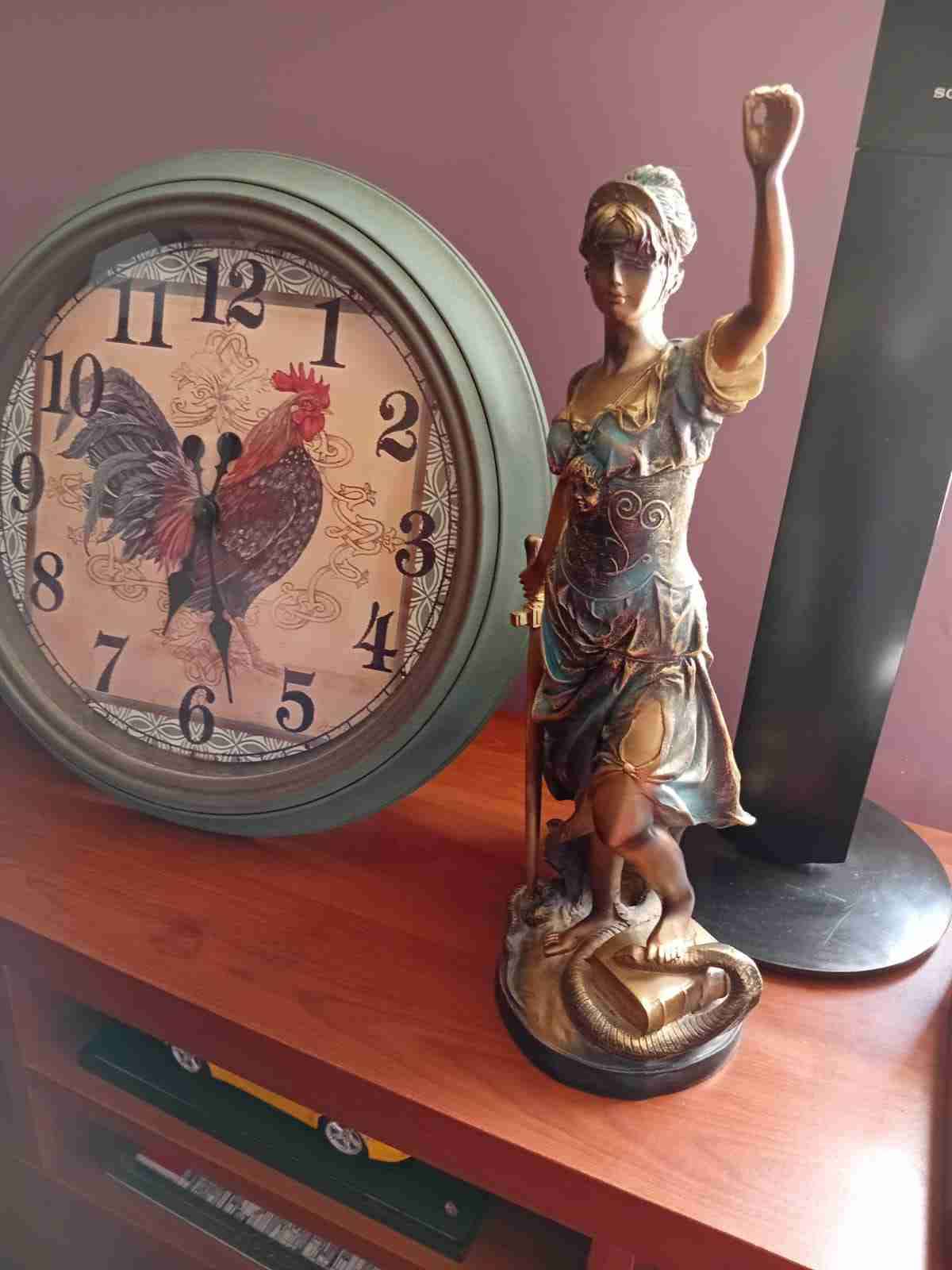 Figura de decoración con flores - miniatura 2