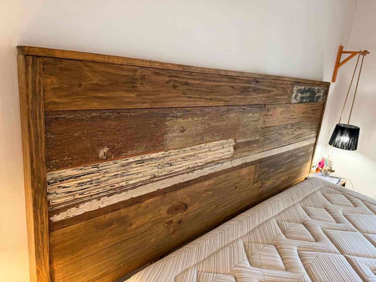 Respaldo y veladoras rústicos cama king - miniatura 2