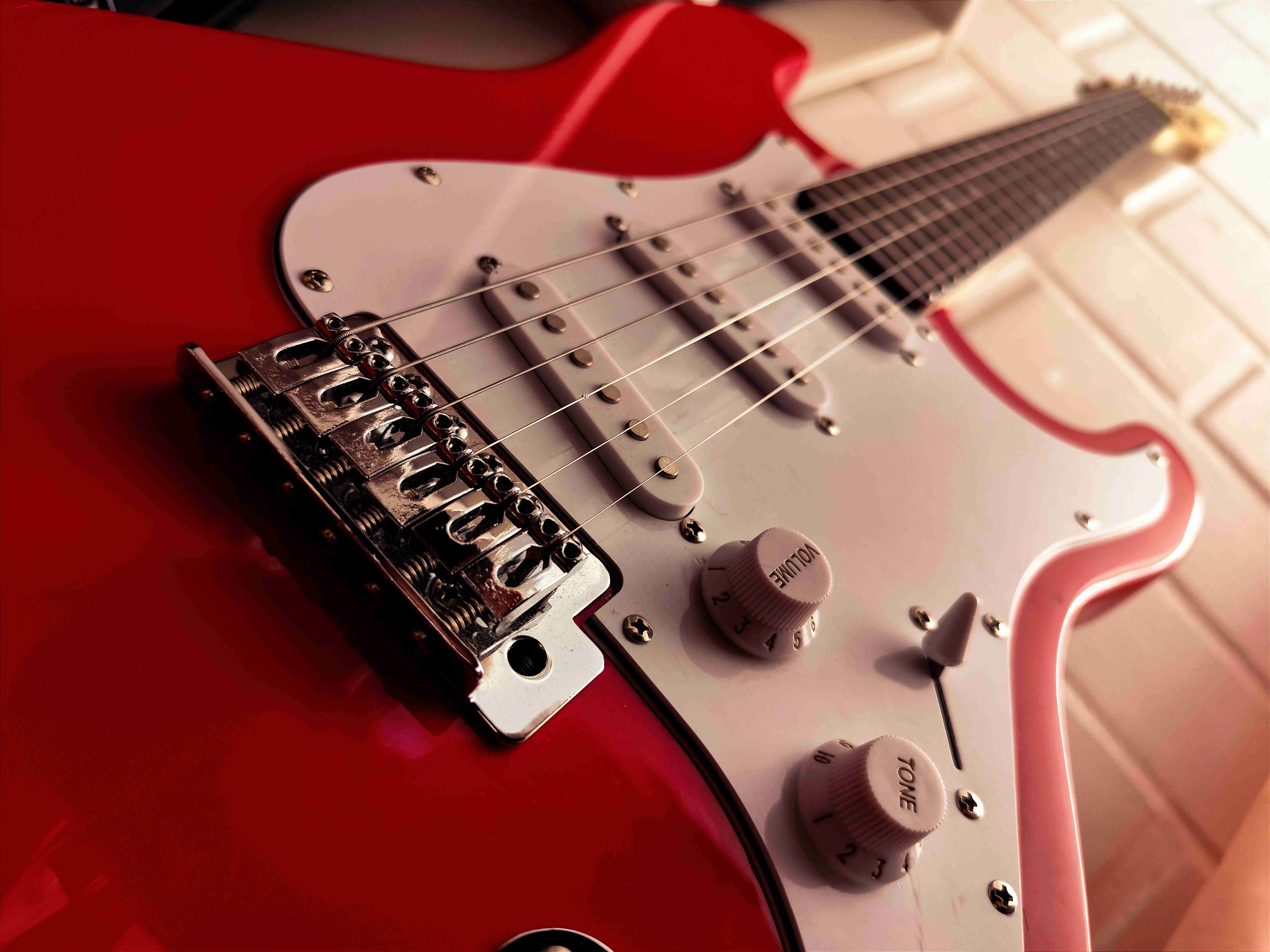 Guitarra eléctrica roja Epic - miniatura 3