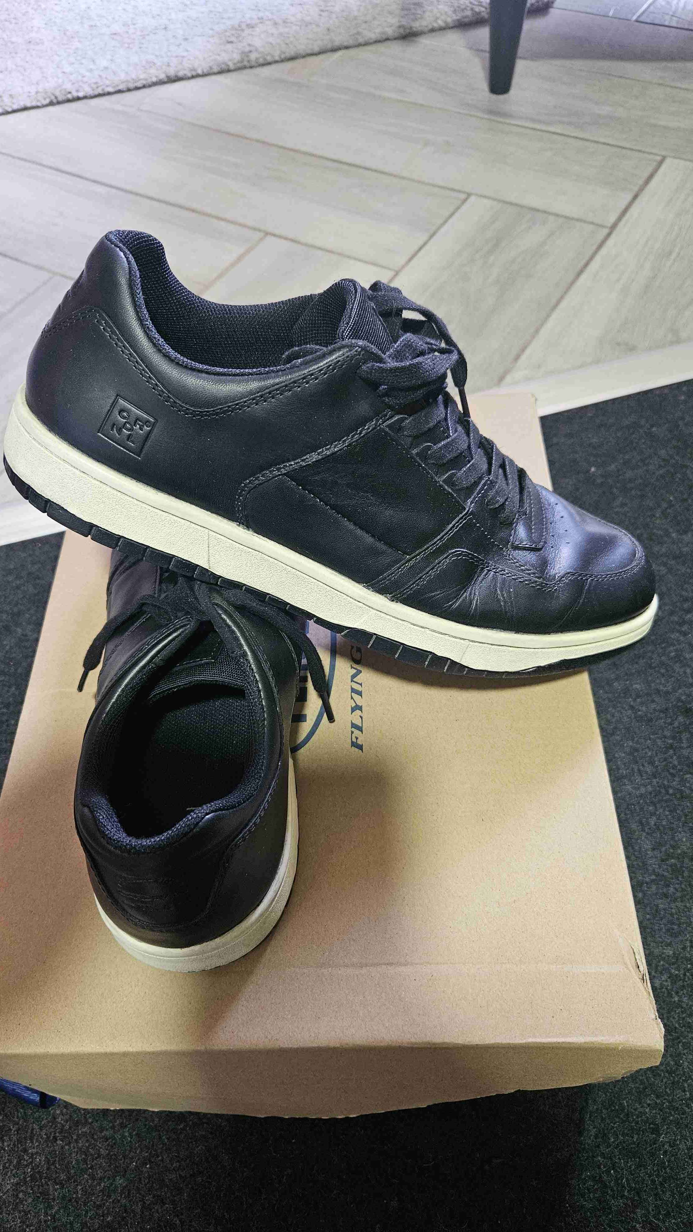 Zapatillas negras cardinales - miniatura 4