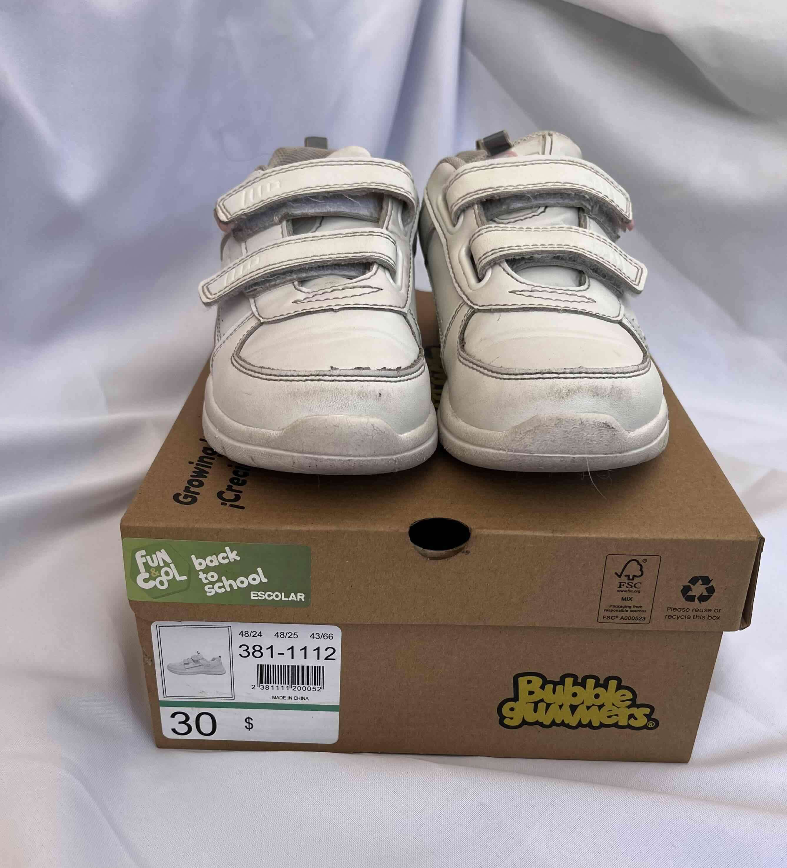 Zapatillas escolares blancas Bubblegummers