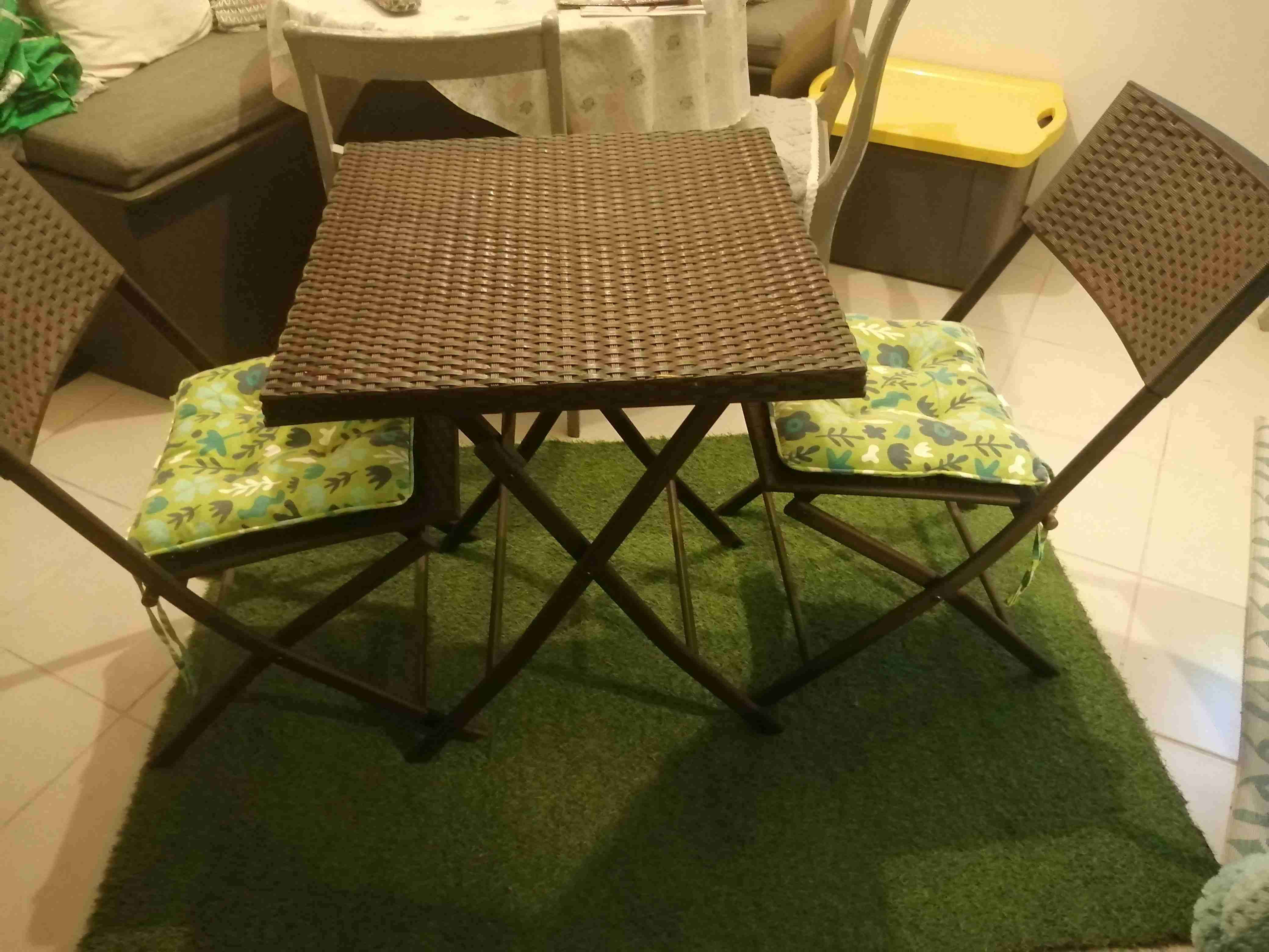 Set de mesa y sillas plegables