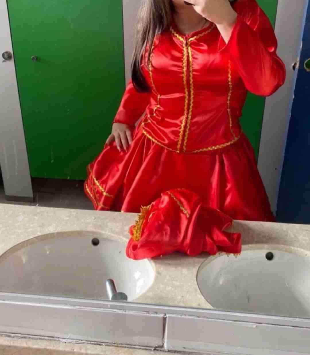 Vestido rojo de baile diablada