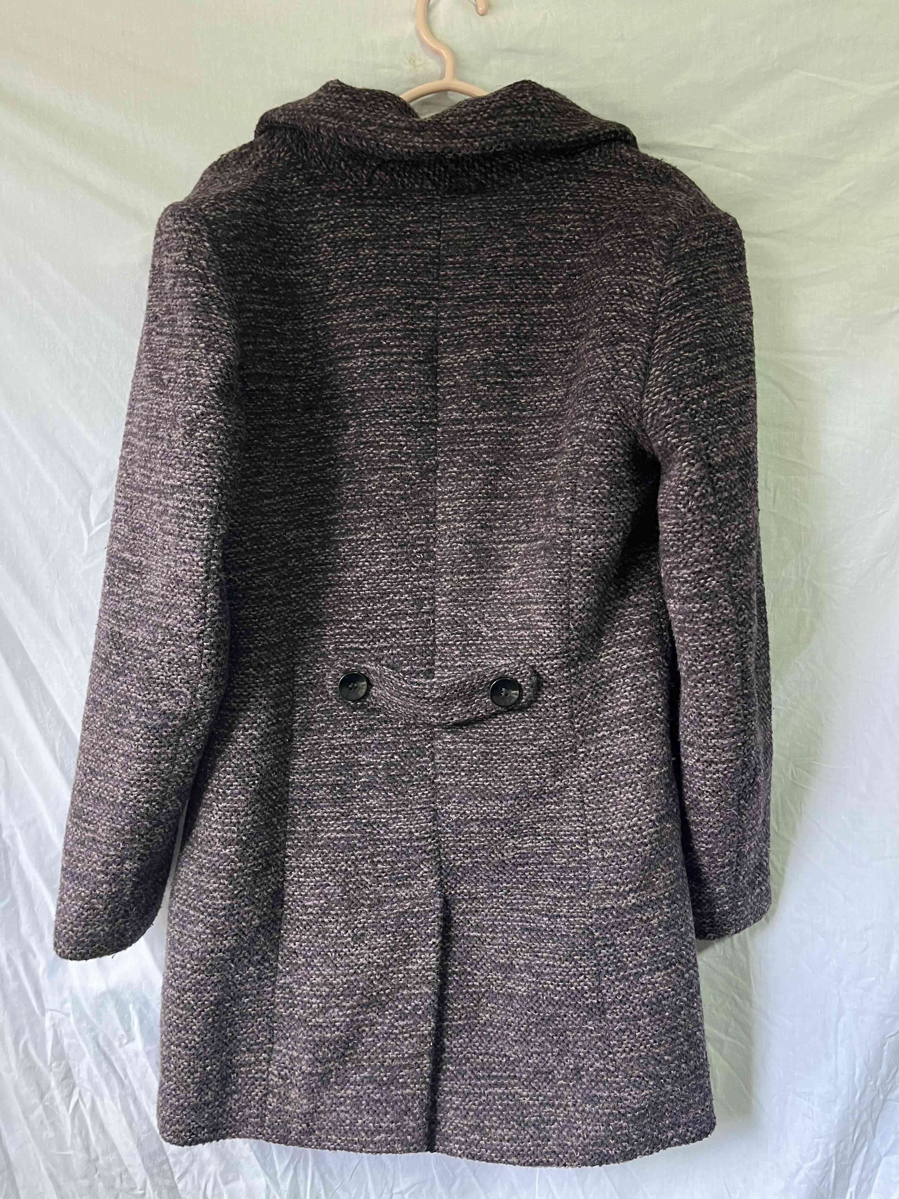 Abrigo gris oscuro de lana - miniatura 2