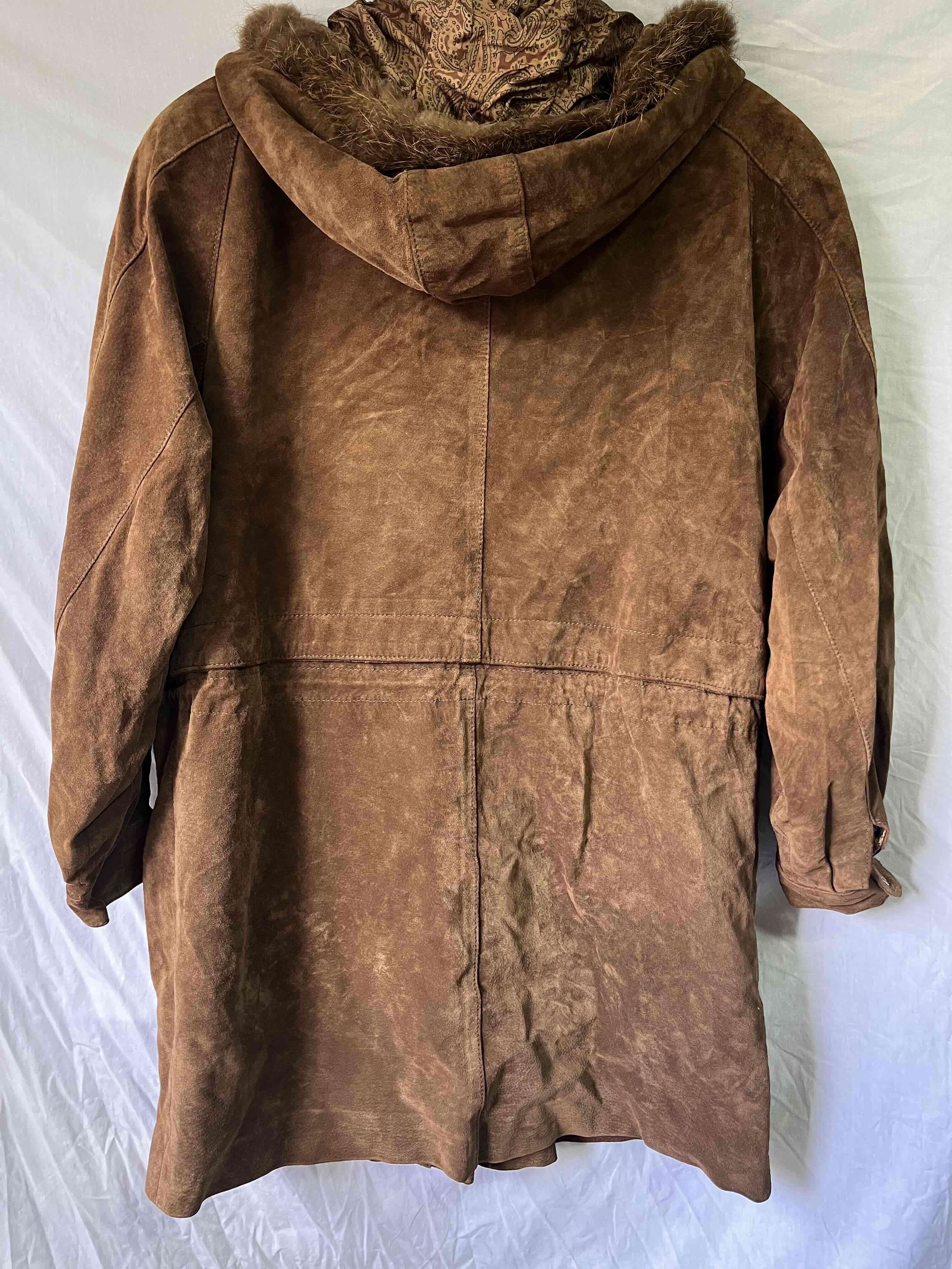 Abrigo de gamuza marrón - miniatura 2