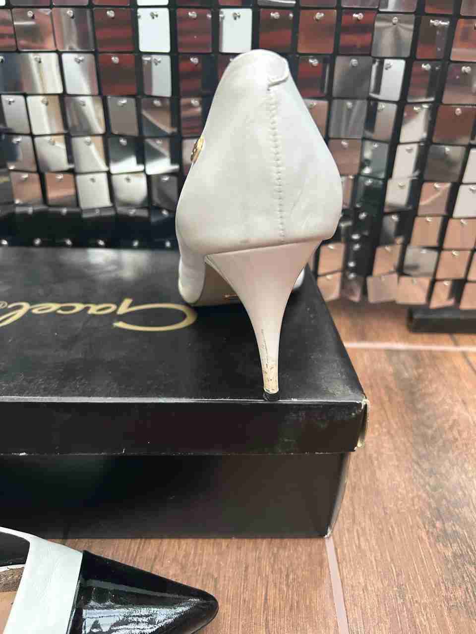 Zapatos de tacón blanco y negro Gacel - miniatura 3