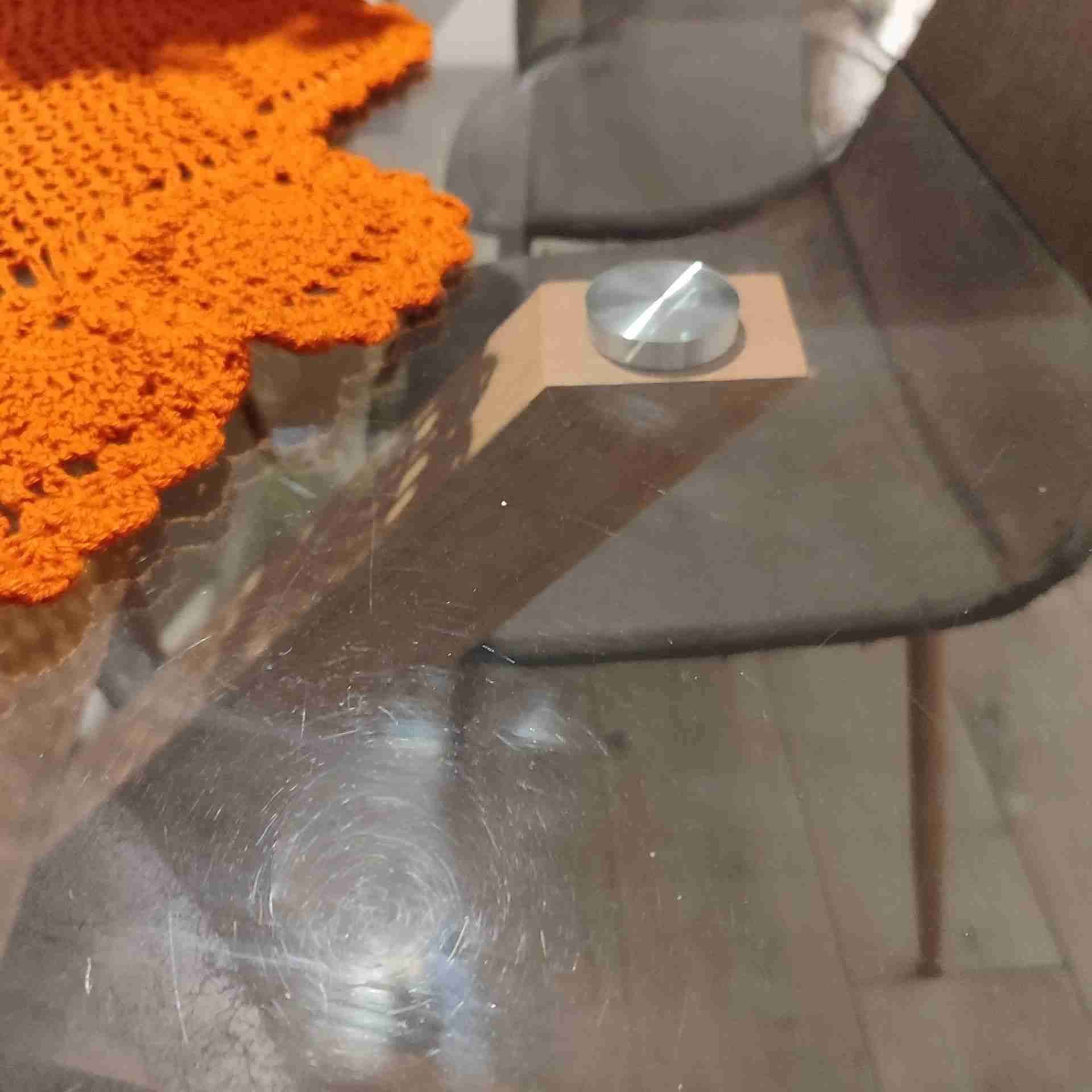 Mesa de comedor con 6 sillas - miniatura 4