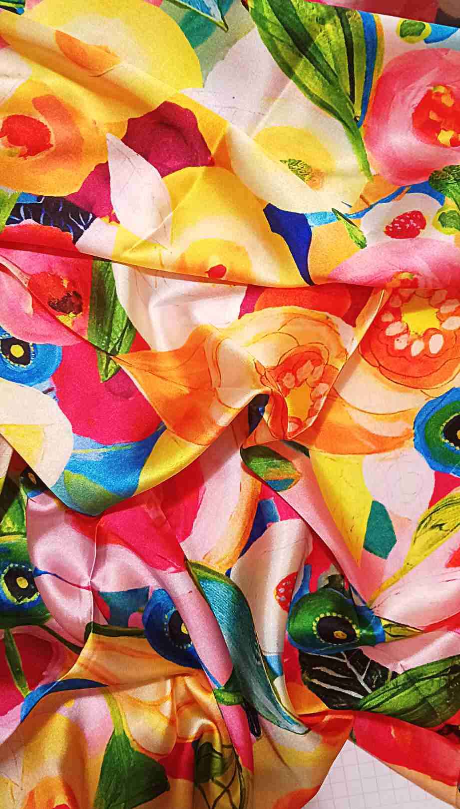 Pañuelo de seda - miniatura 3