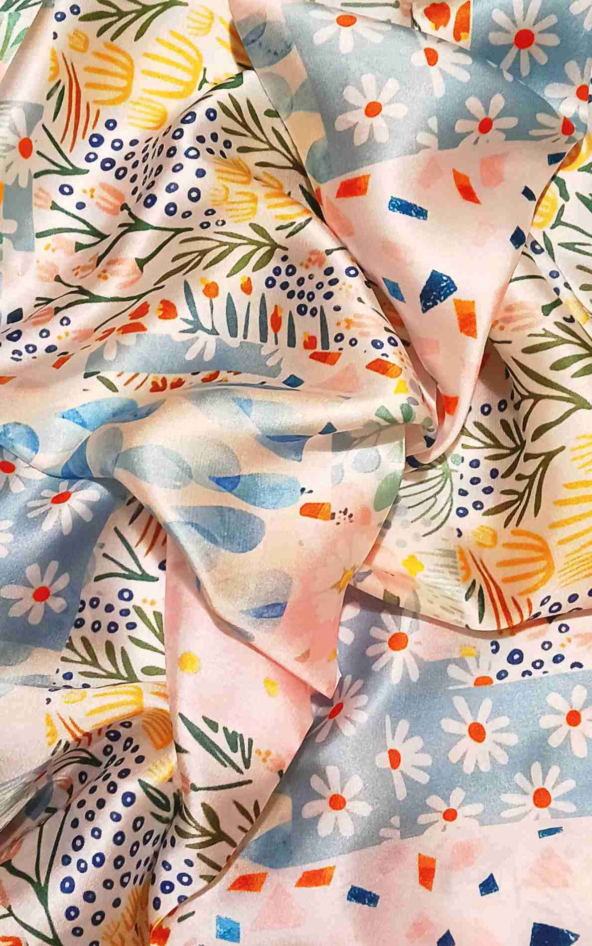 Pañuelo de seda - miniatura 4