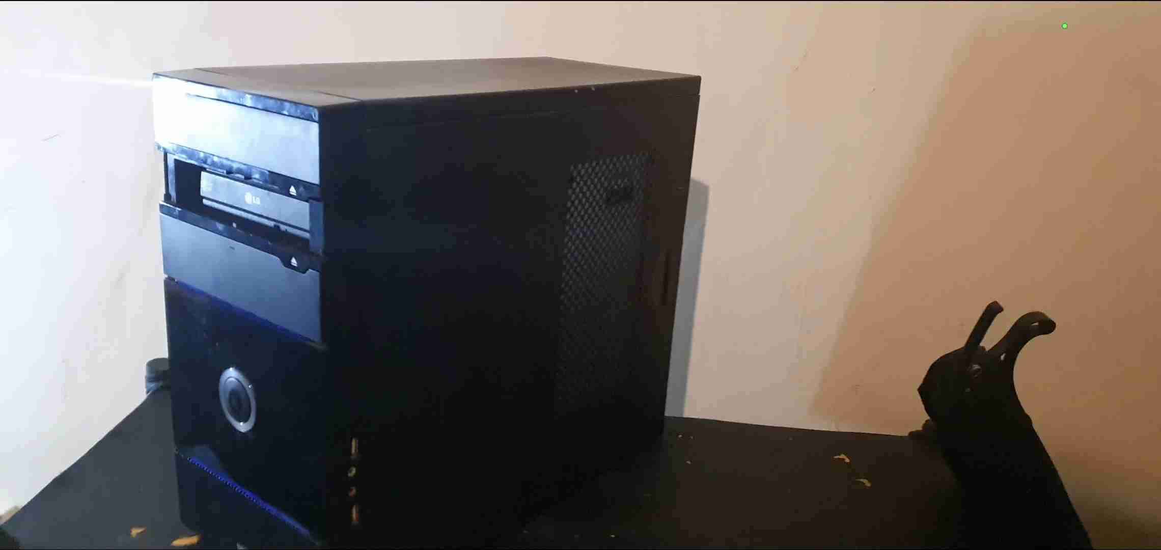 Pc/ servidor - miniatura 2