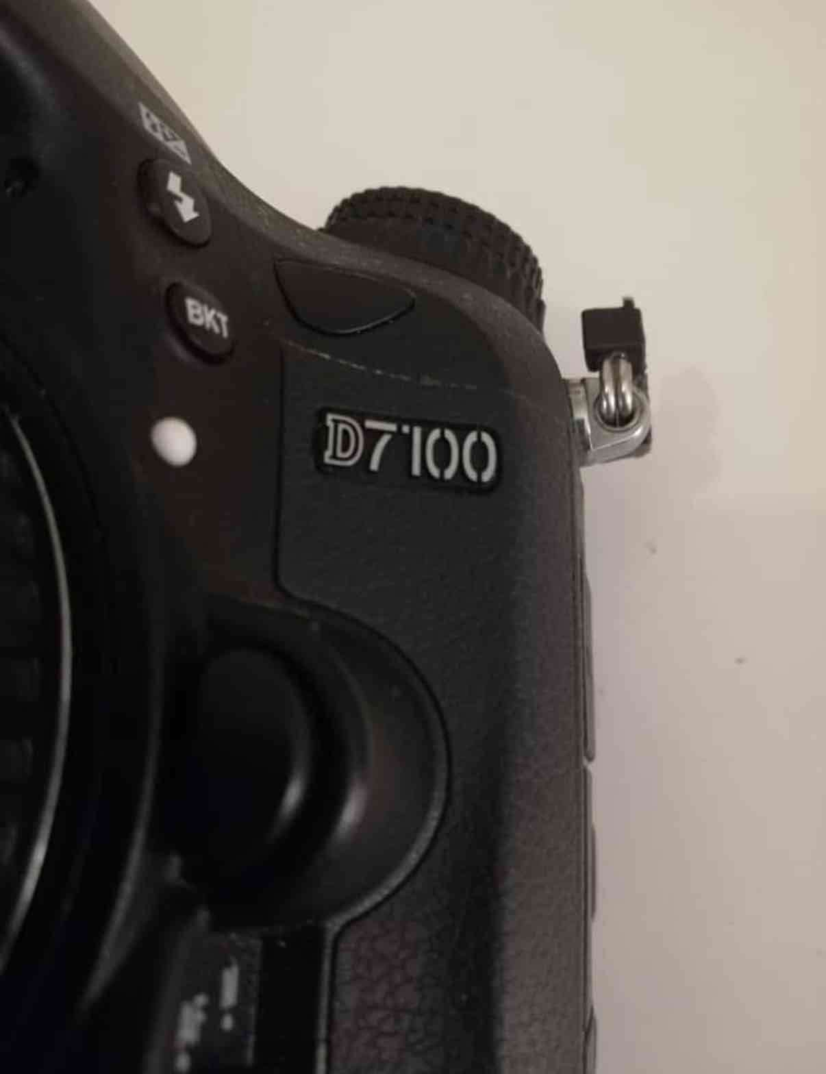 Cámara Nikon profesional usado - miniatura 2