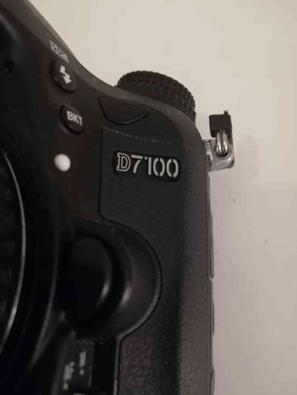 Cámara Nikon profesional usado - miniatura 3