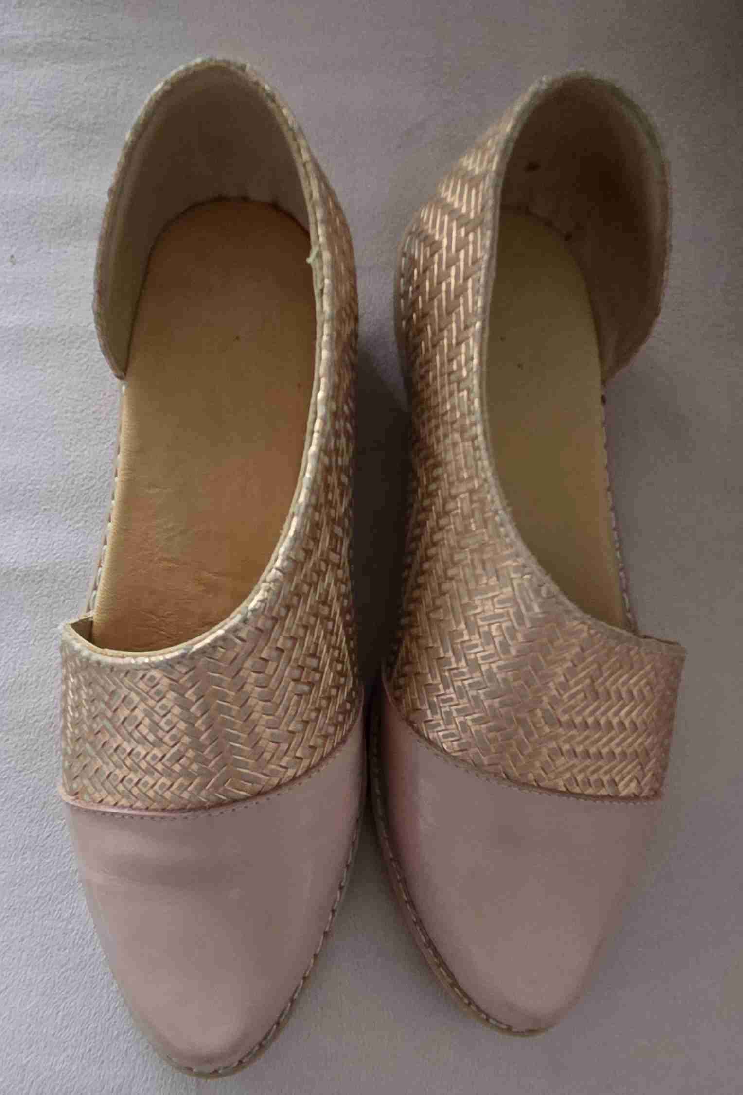 Zapatos de cuero planos rosados entretejidos - miniatura 2