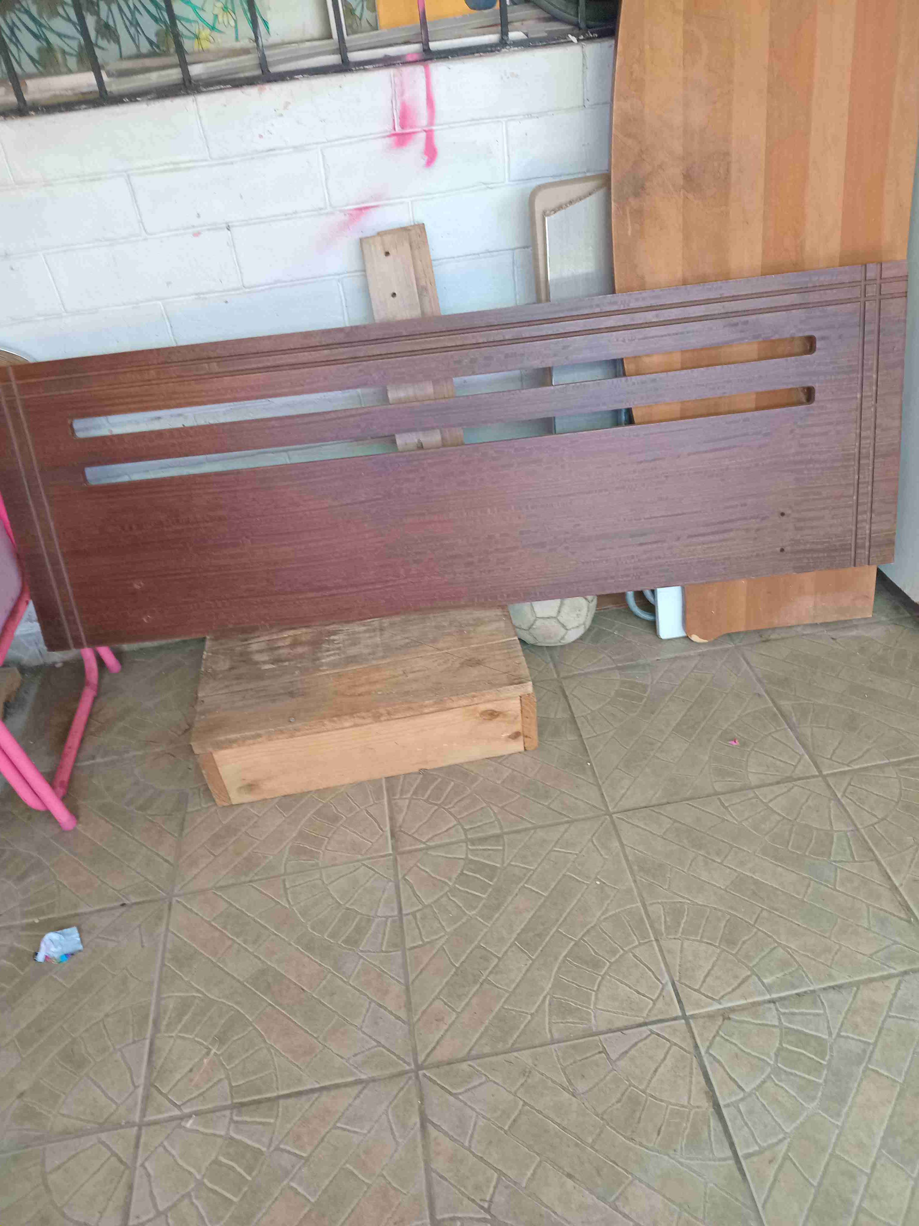 Respaldo de cama individual madera - miniatura 3