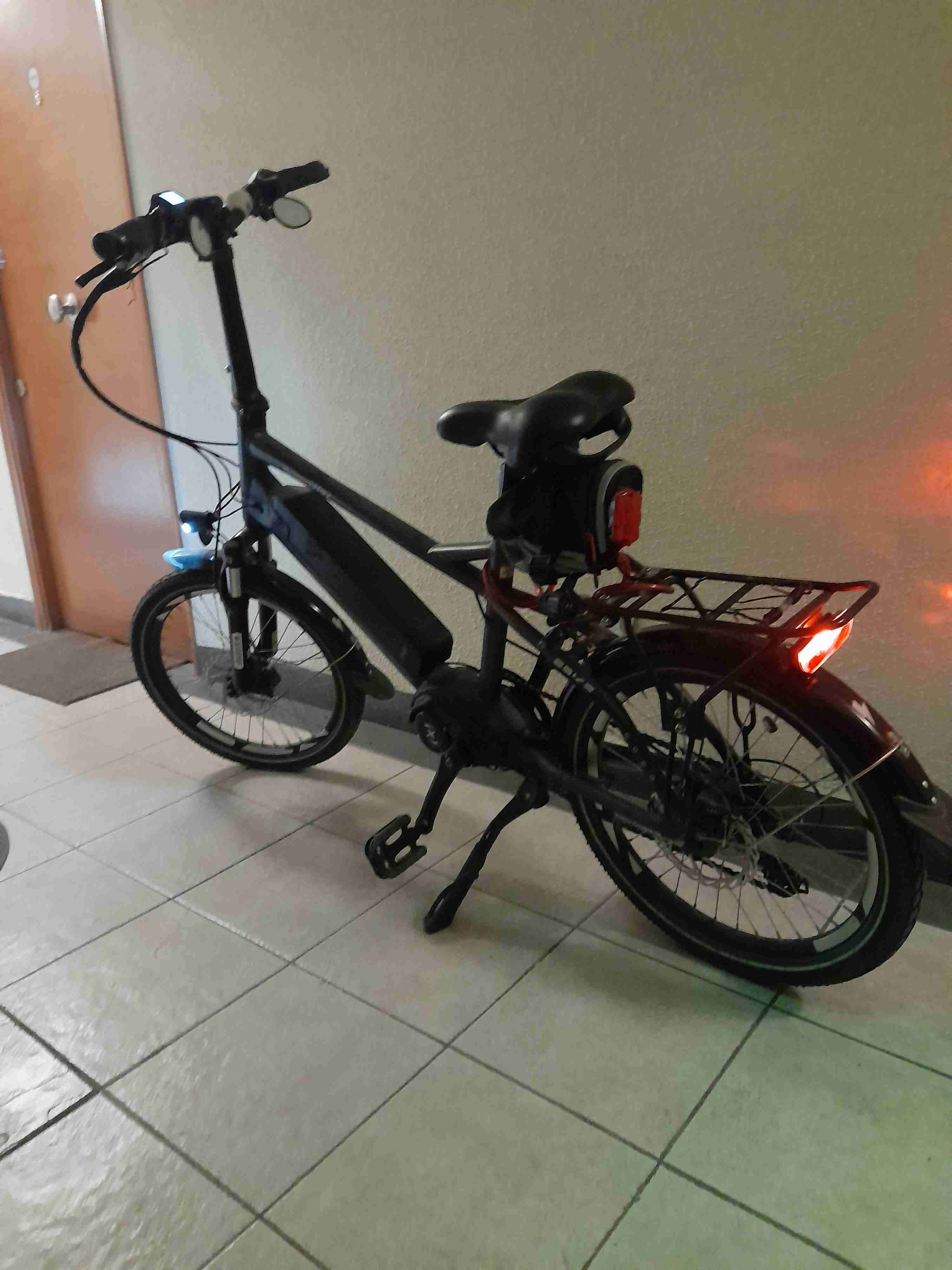 Bicicleta eléctrica Oxford negra - 4