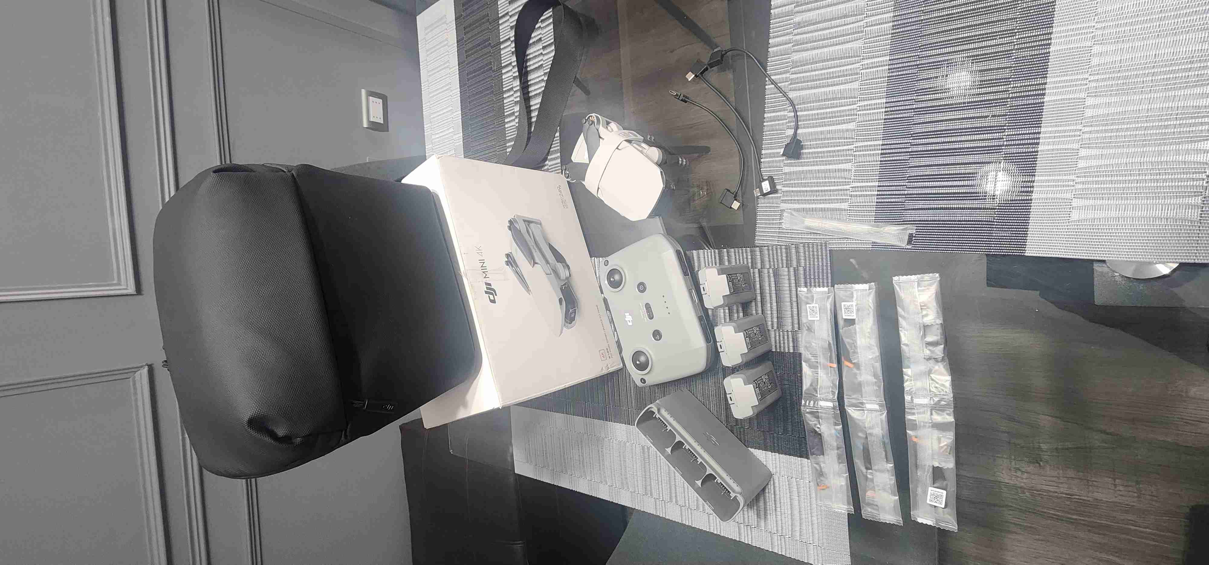 Drone DJI Mini 4K  fly more combo - miniatura 2