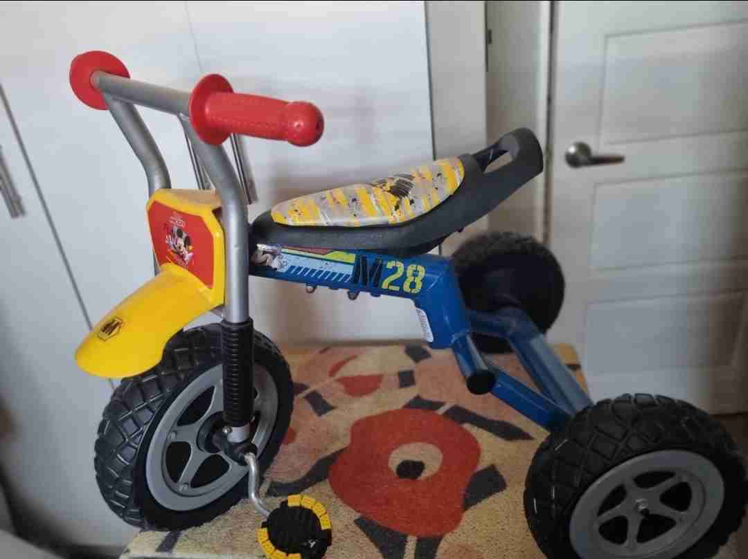Triciclo infantil Mickey Mouse