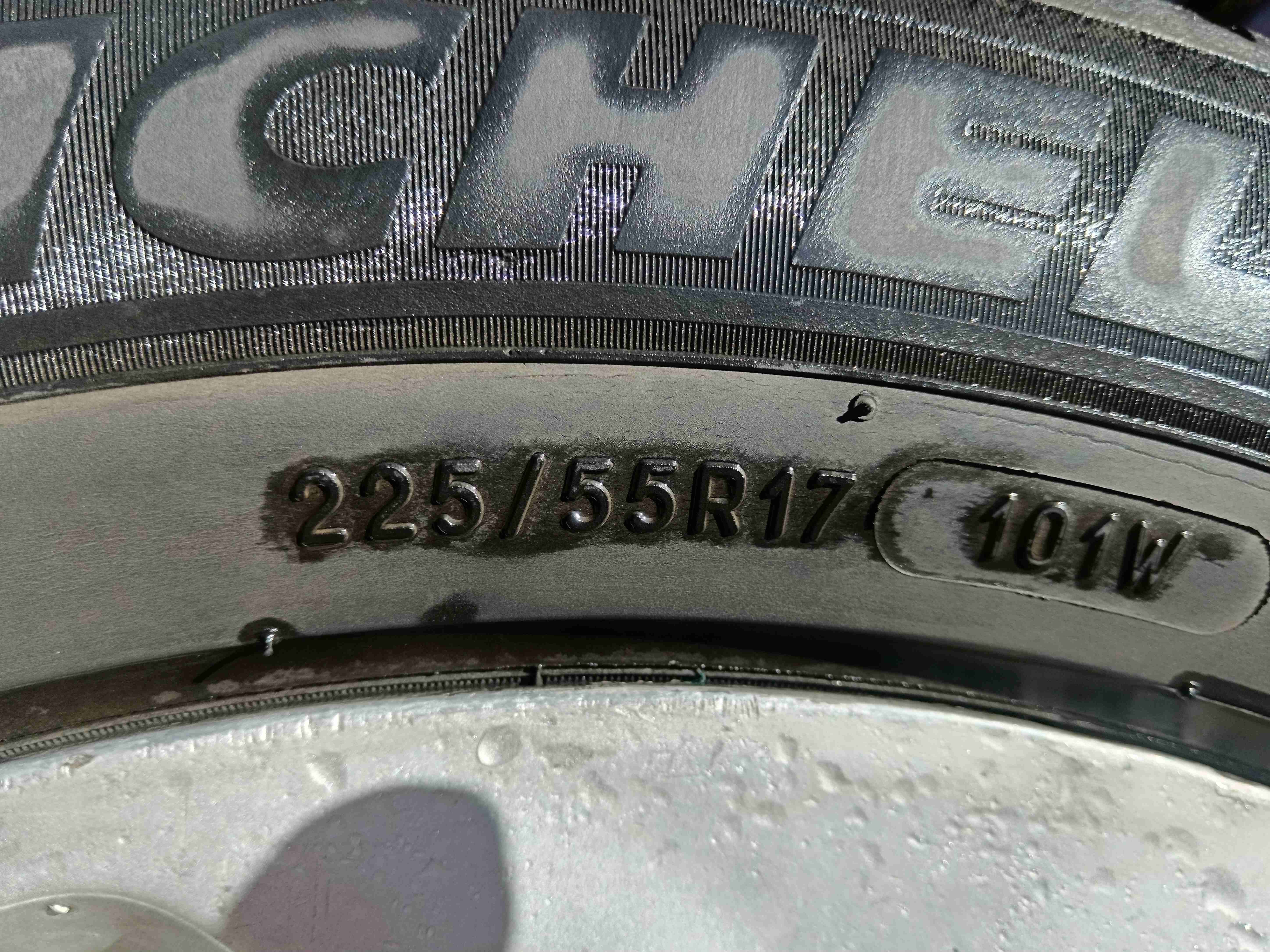 Juego de 4 neumáticos con llantas kia sportag 2017 - miniatura 2