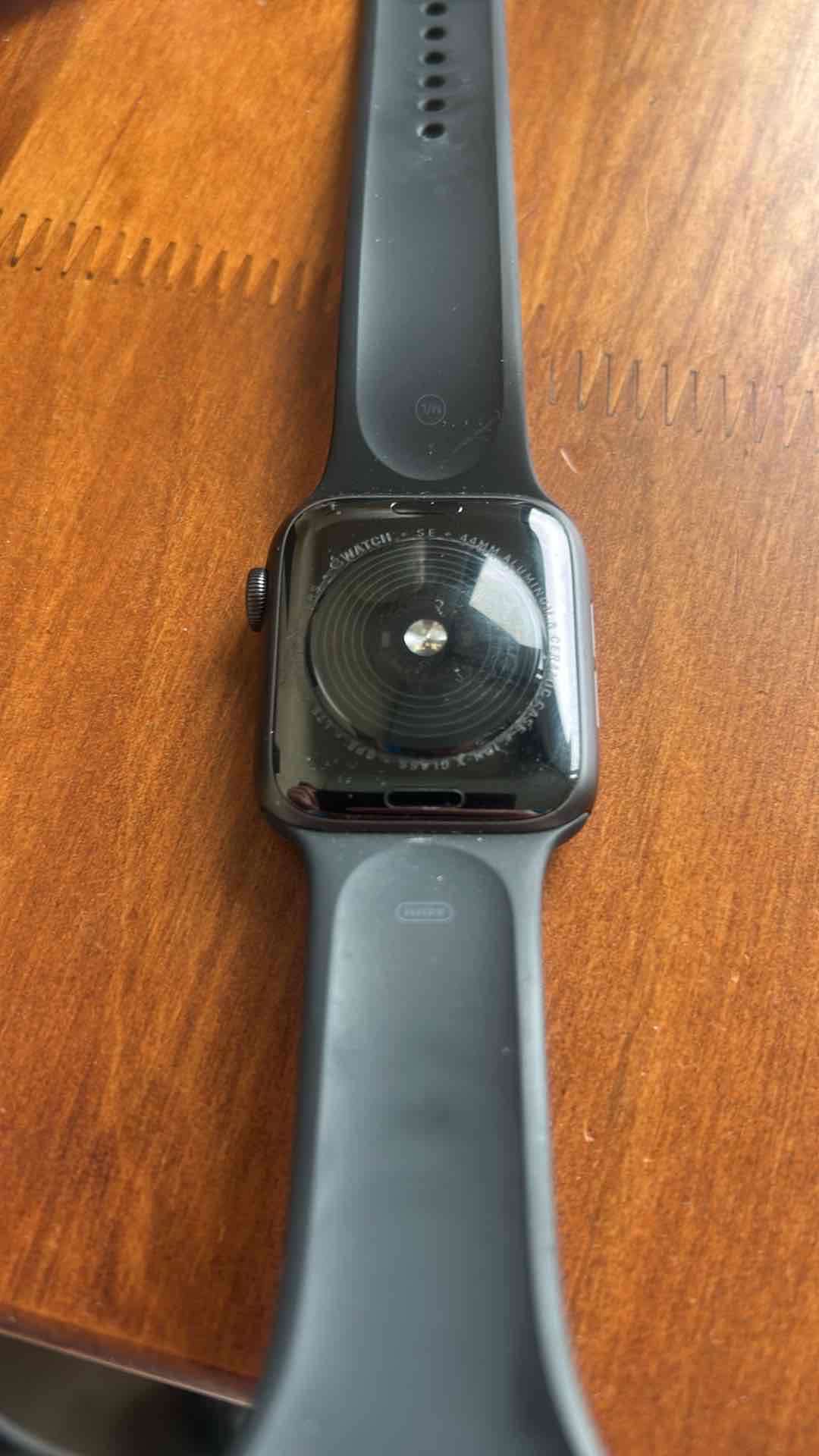 Apple Watch SE 1ra gen - miniatura 2