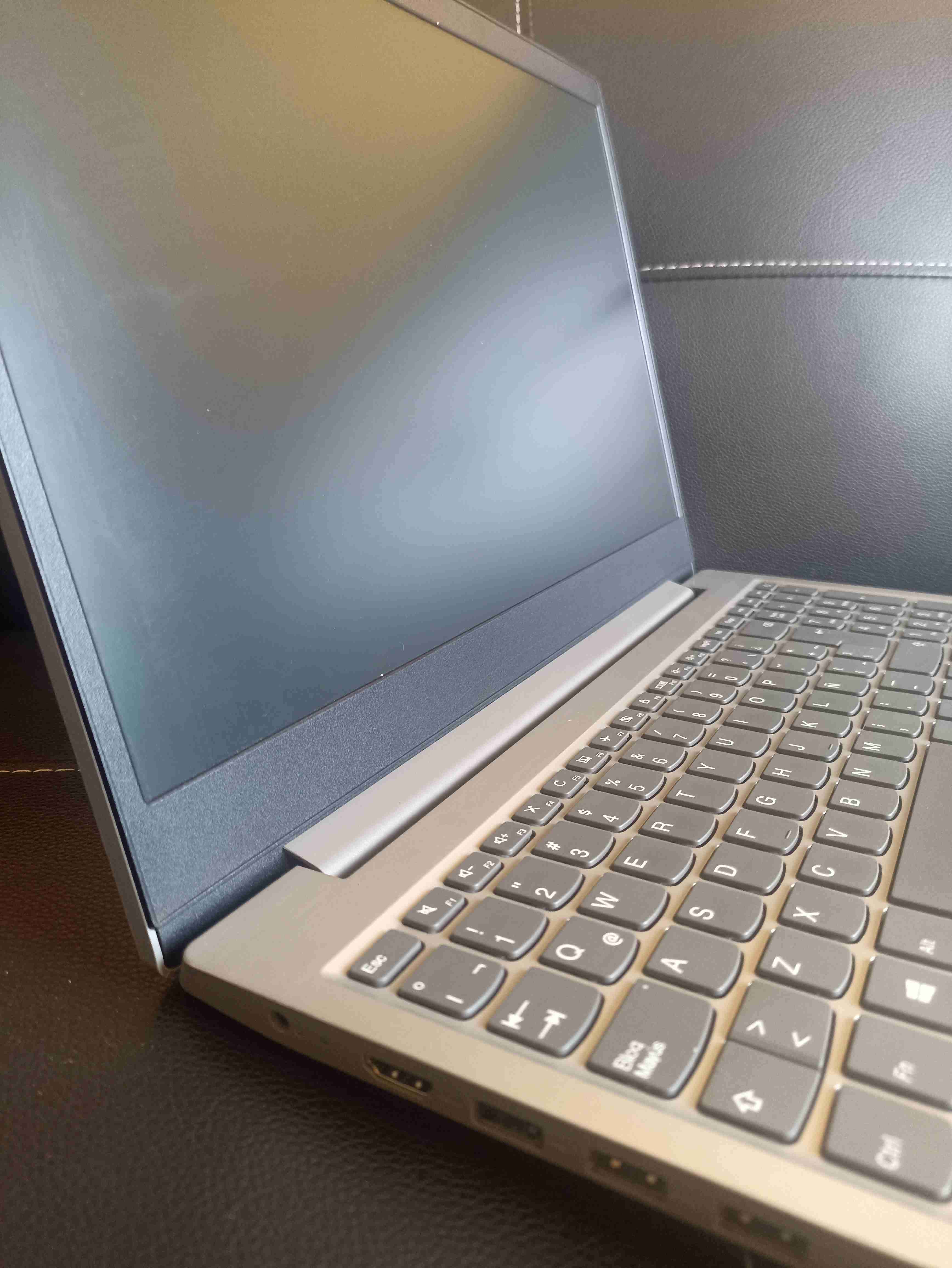 Notebook Lenovo Ideapad S145 - miniatura 3