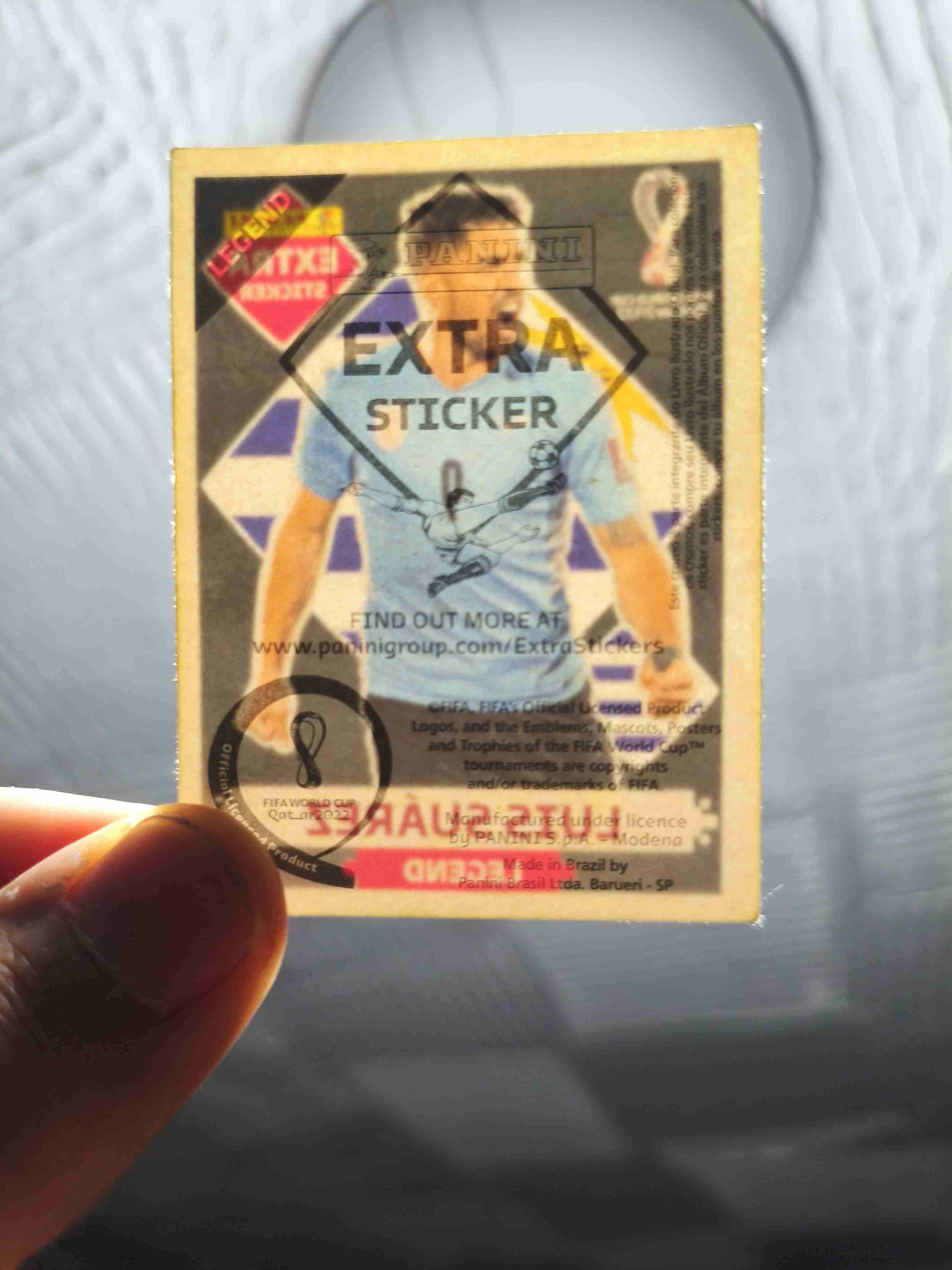 Luis Suárez extra lamina Qatar 2022 plata - miniatura 2