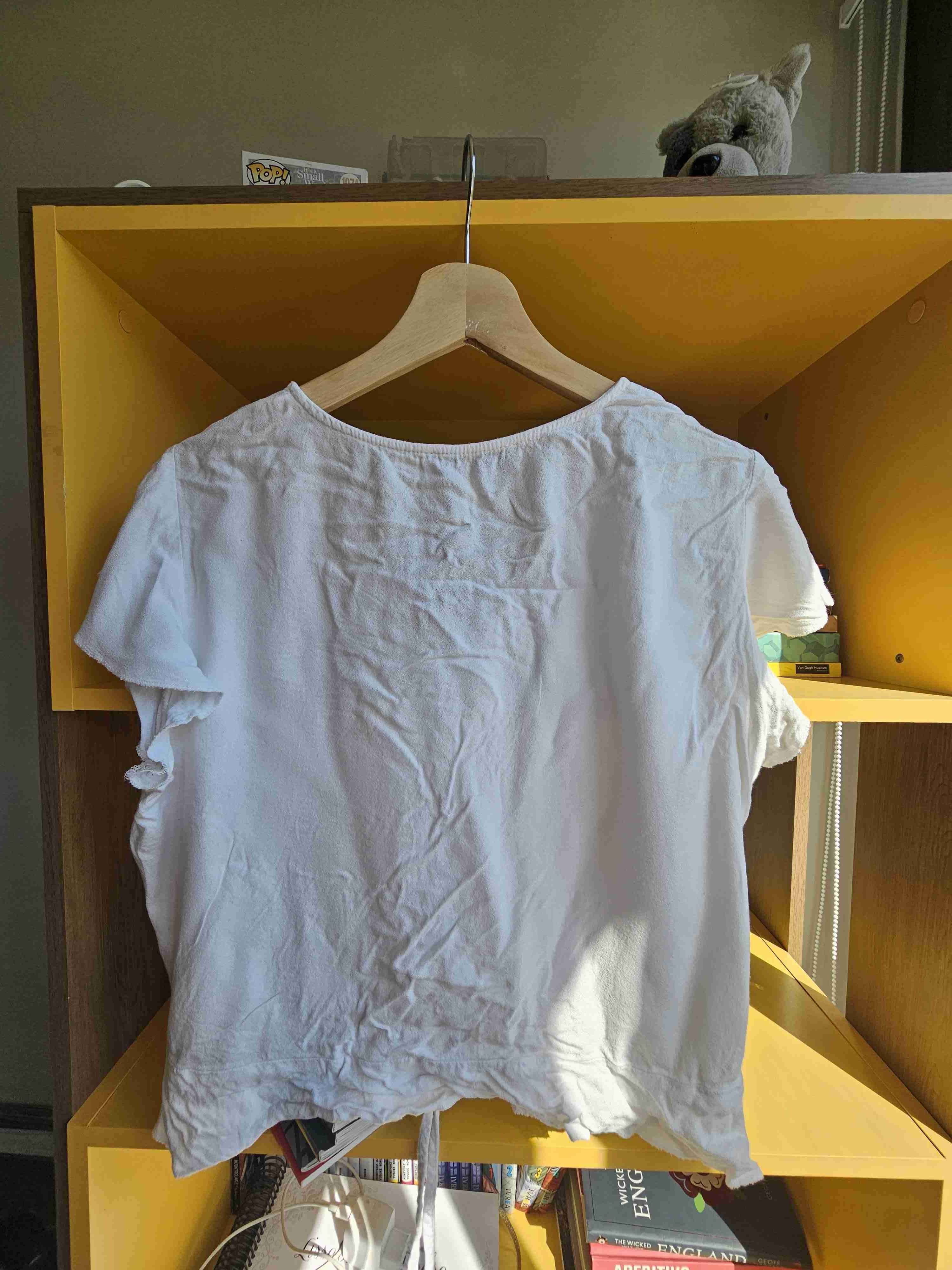 Blusa blanca con lazos - miniatura 2