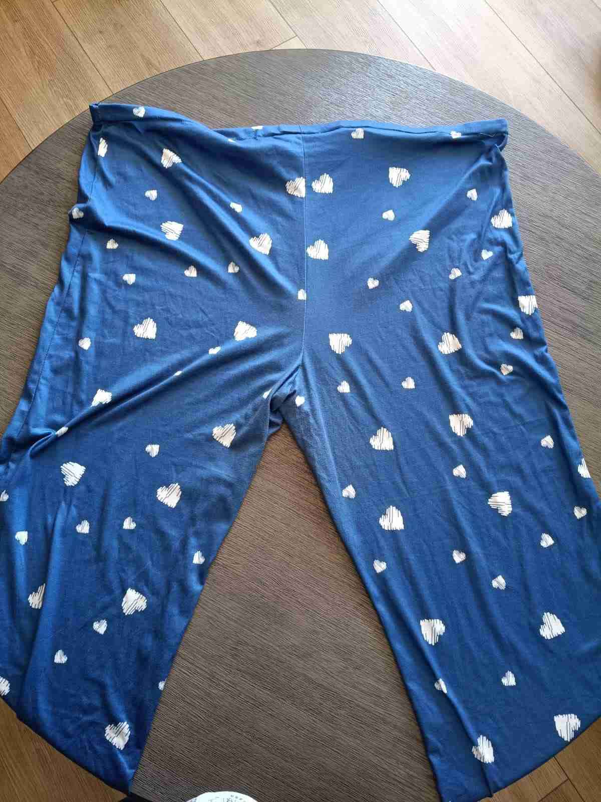 Pijama maternidad embarazo azul con corazones - miniatura 3