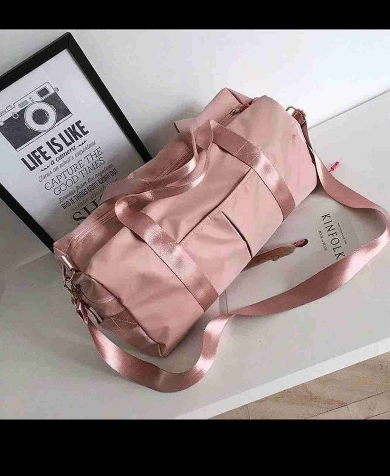 Bolso deportivo rosa amplio - miniatura 2