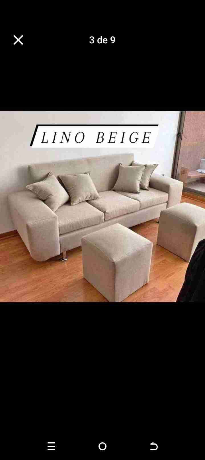 Sofá gris con cojines - miniatura 3