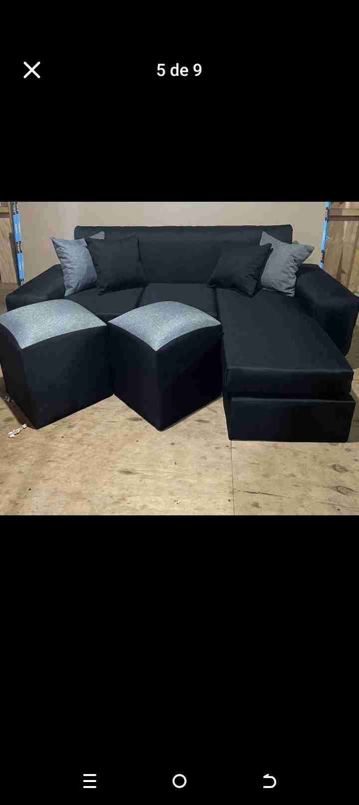 Sofá gris con cojines - miniatura 5