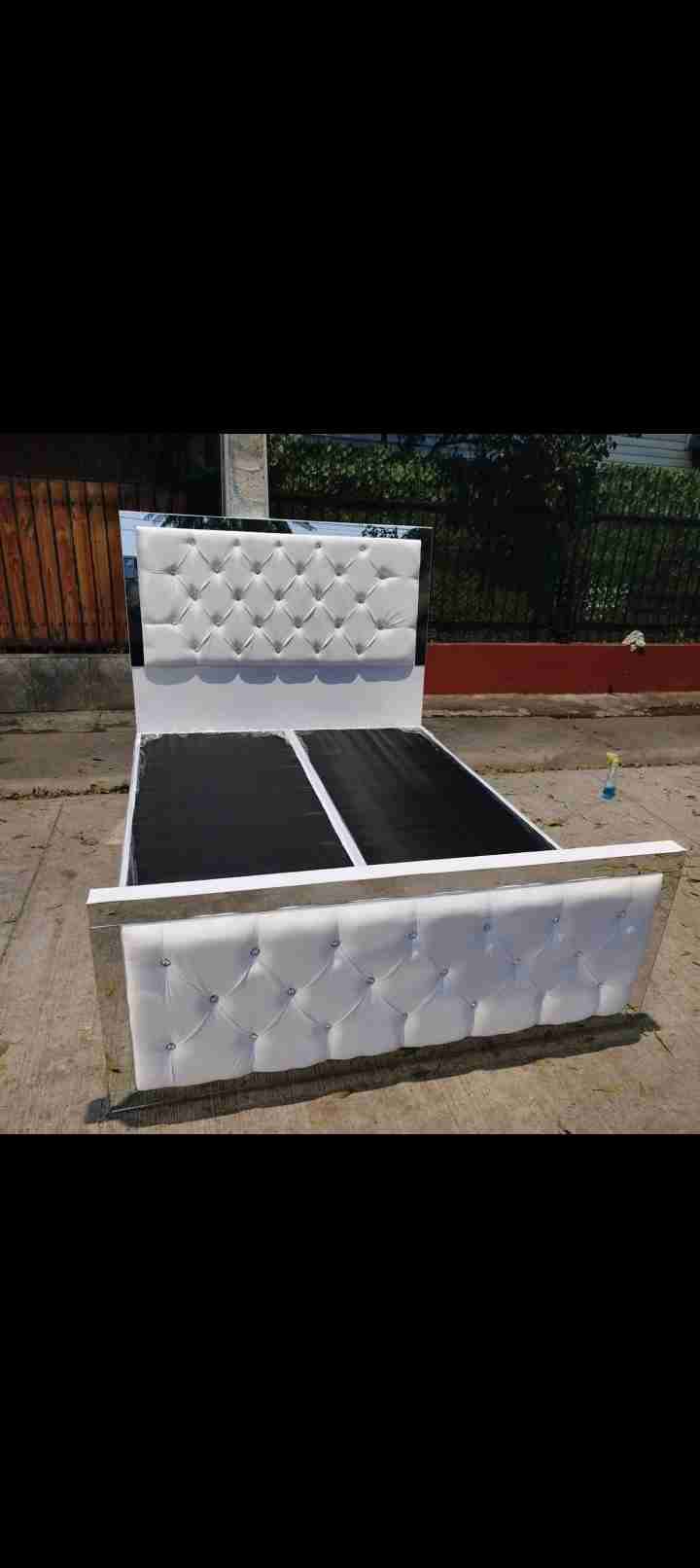 Cama doble respaldo con espejo - miniatura 3