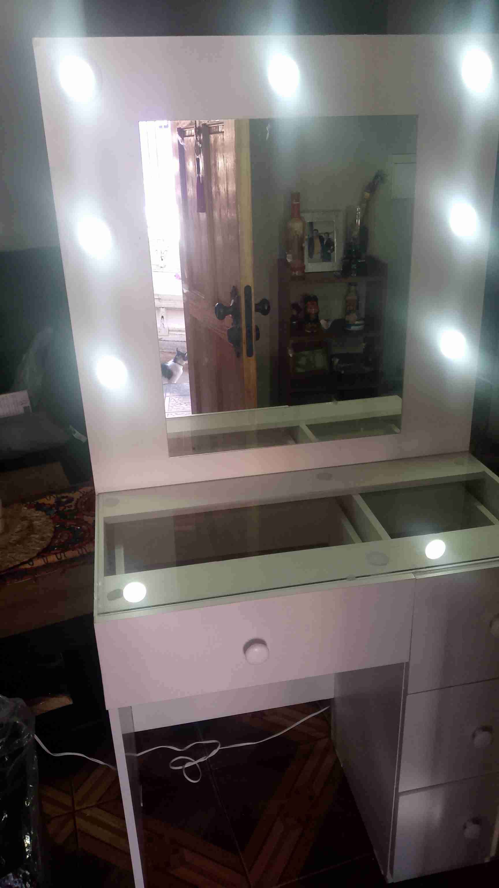 Tocador blanco con espejo - miniatura 3