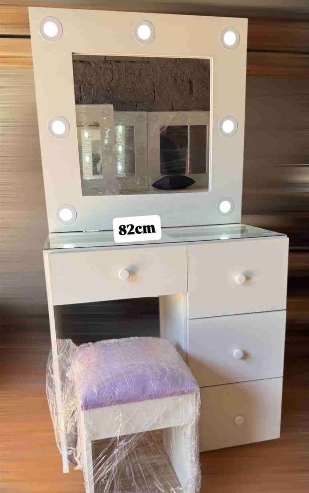 Tocador blanco con espejo - miniatura 5