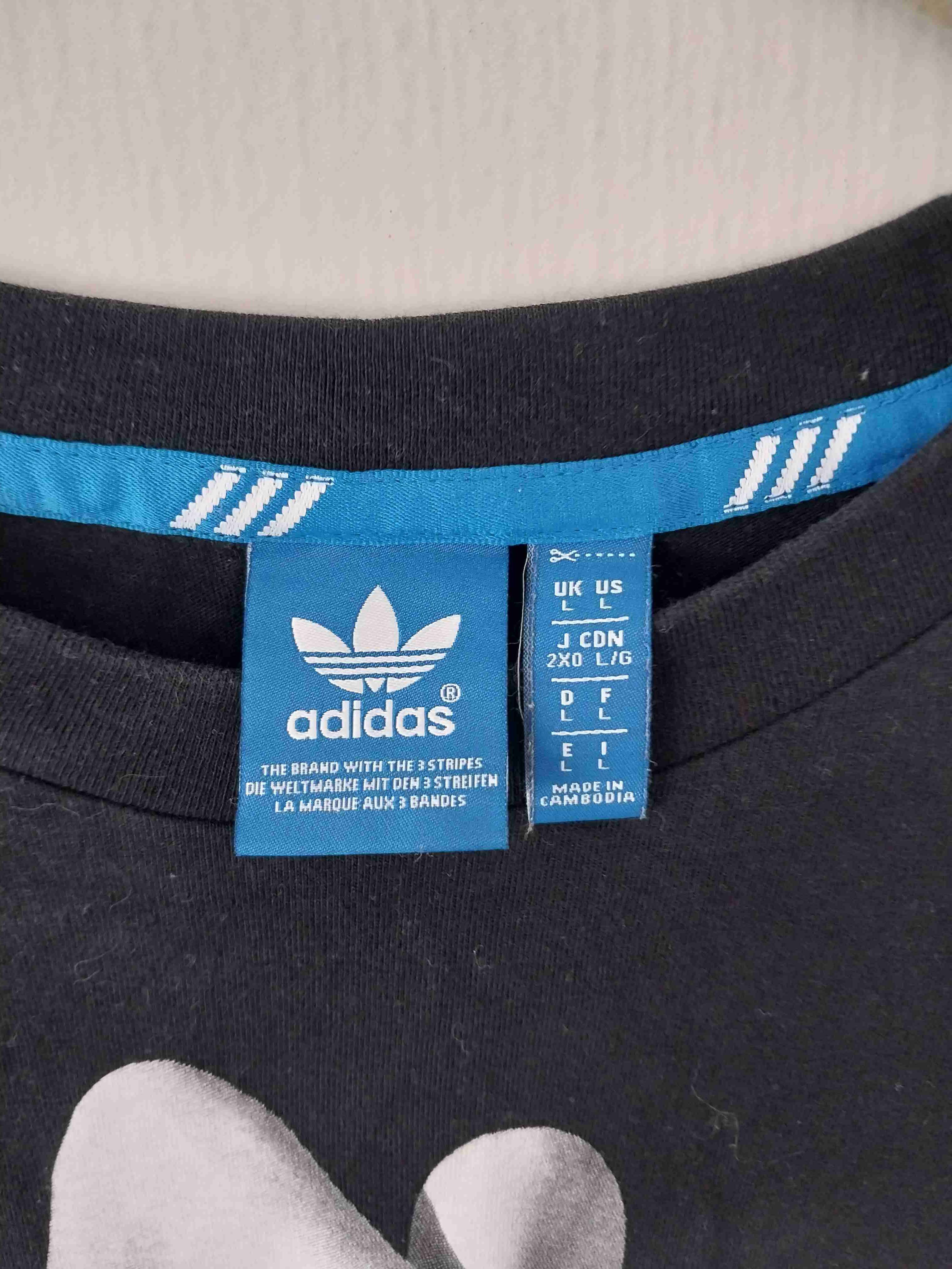 Polera negra Adidas - miniatura 2