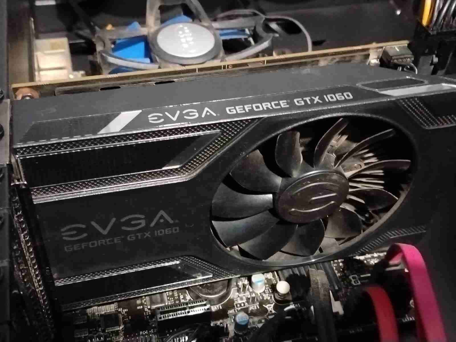 Tarjeta gráfica GeForce GTX 1060 6GB - miniatura 2