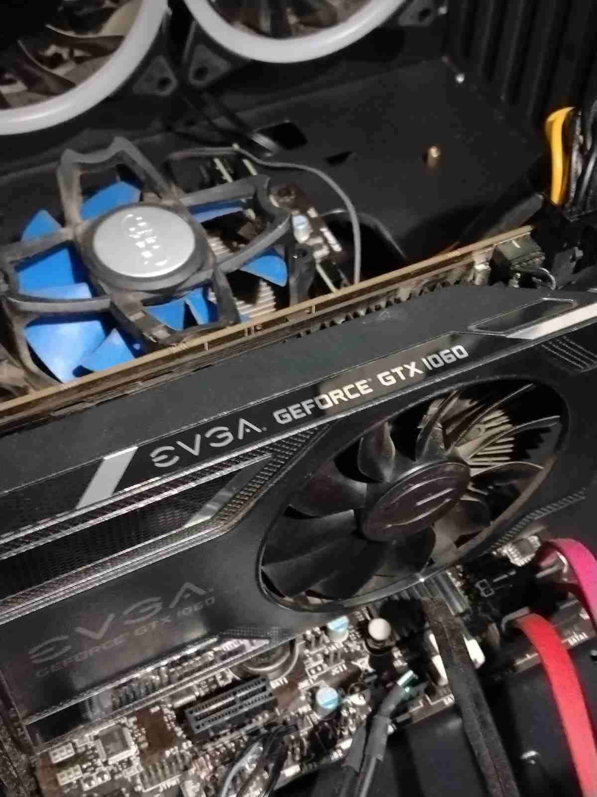 Tarjeta gráfica GeForce GTX 1060 6GB - miniatura 3