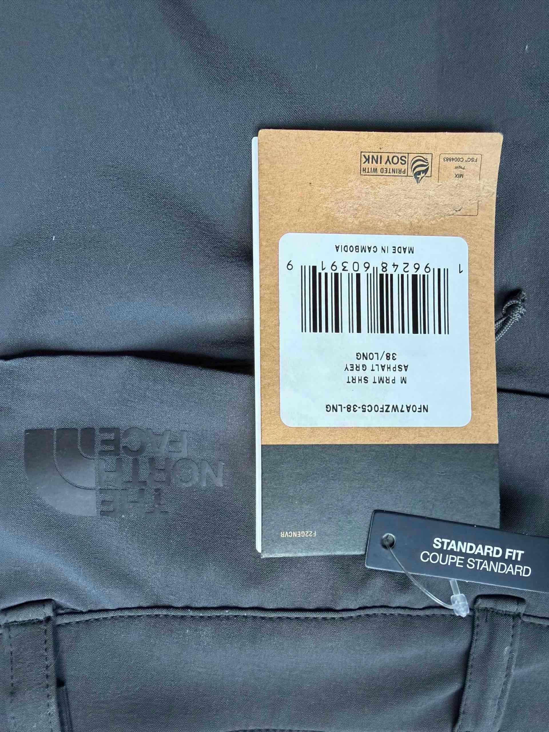 Shorts de hombre gris North Face NUEVO - miniatura 2