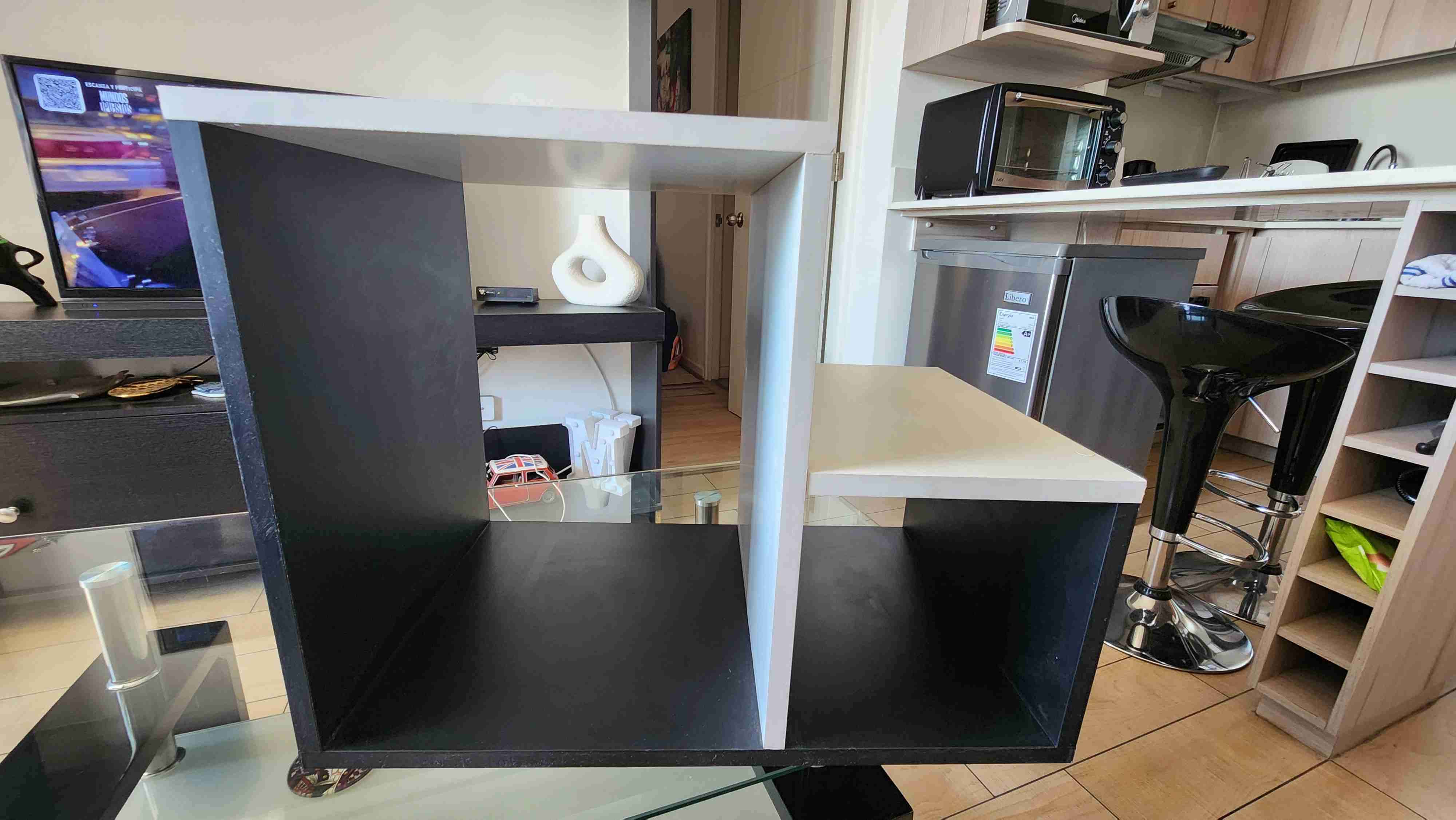 Mesa de apoyo moderna - miniatura 3