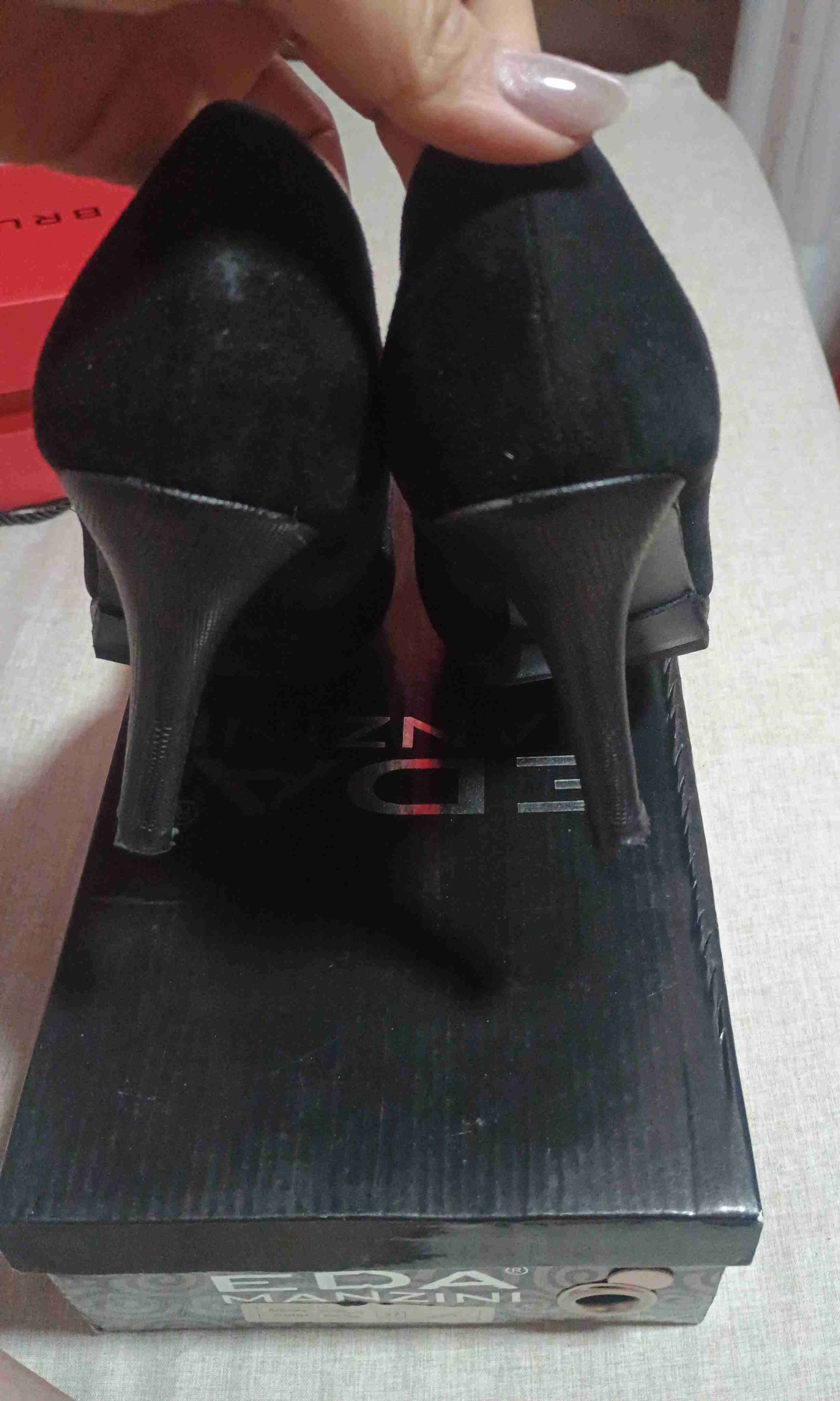 Zapatos de tacón negros - miniatura 2