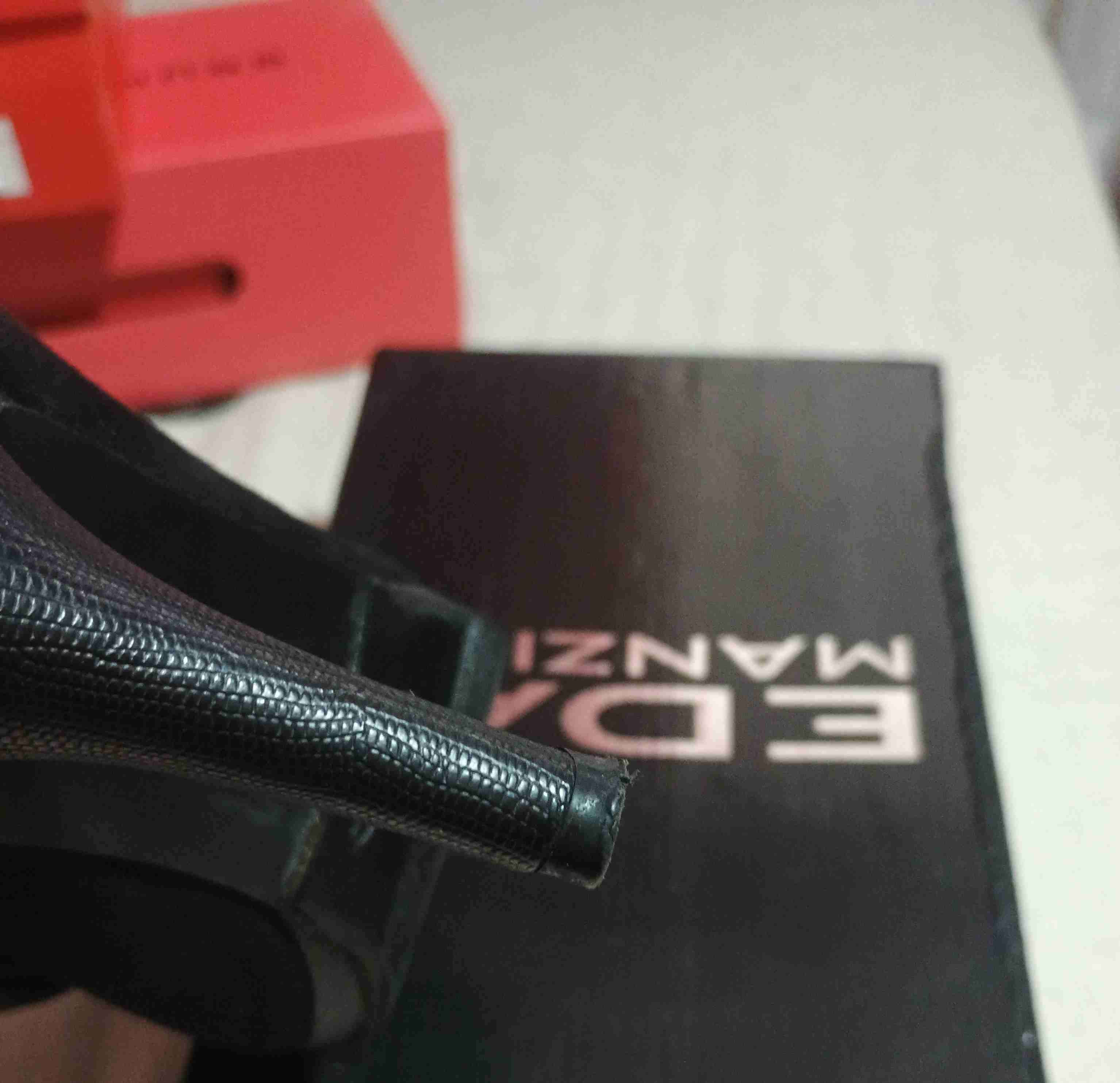 Zapatos de tacón negros - miniatura 4